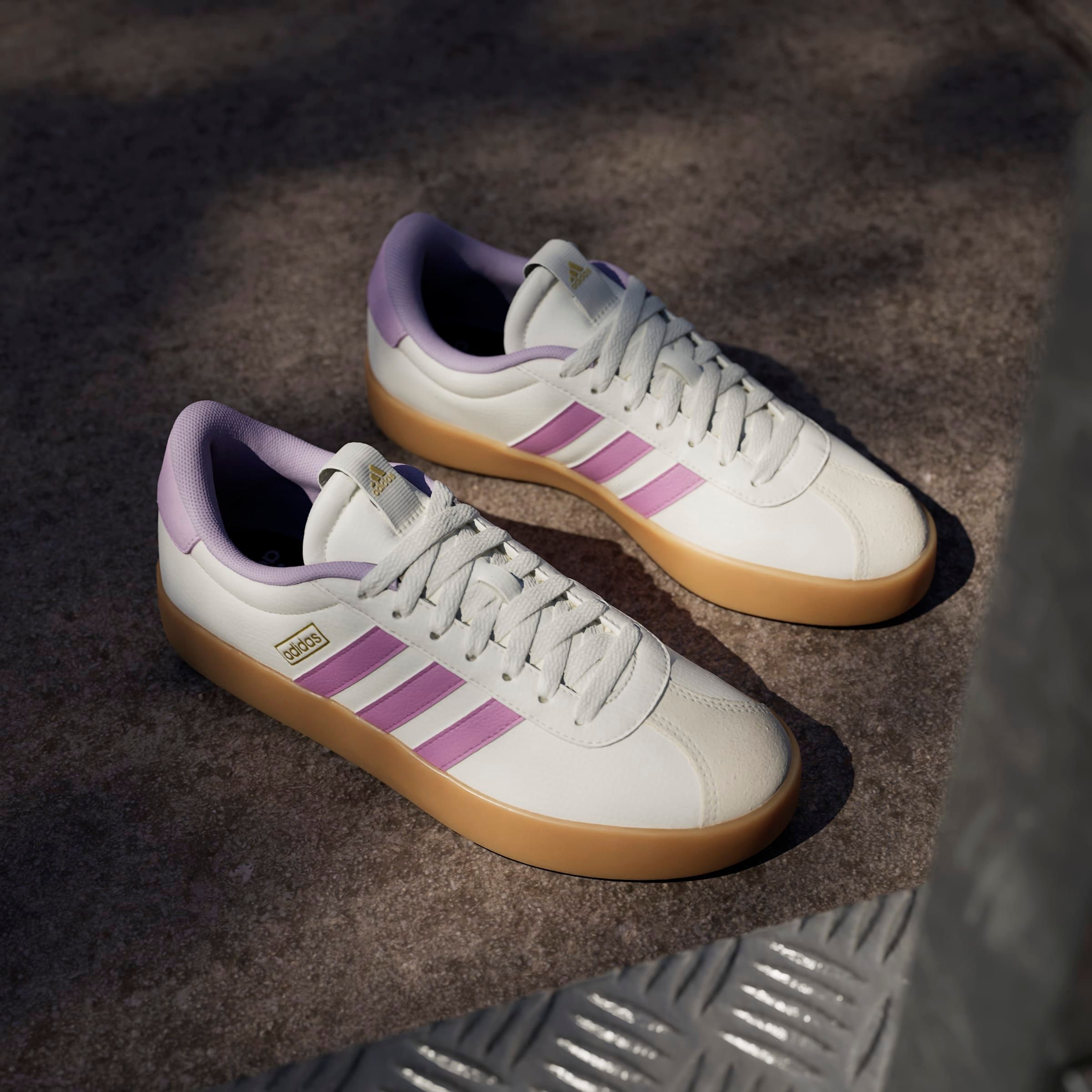 adidas Sportswear Sneaker »VL COURT 3.0«, inspiriert vom Design des adidas samba