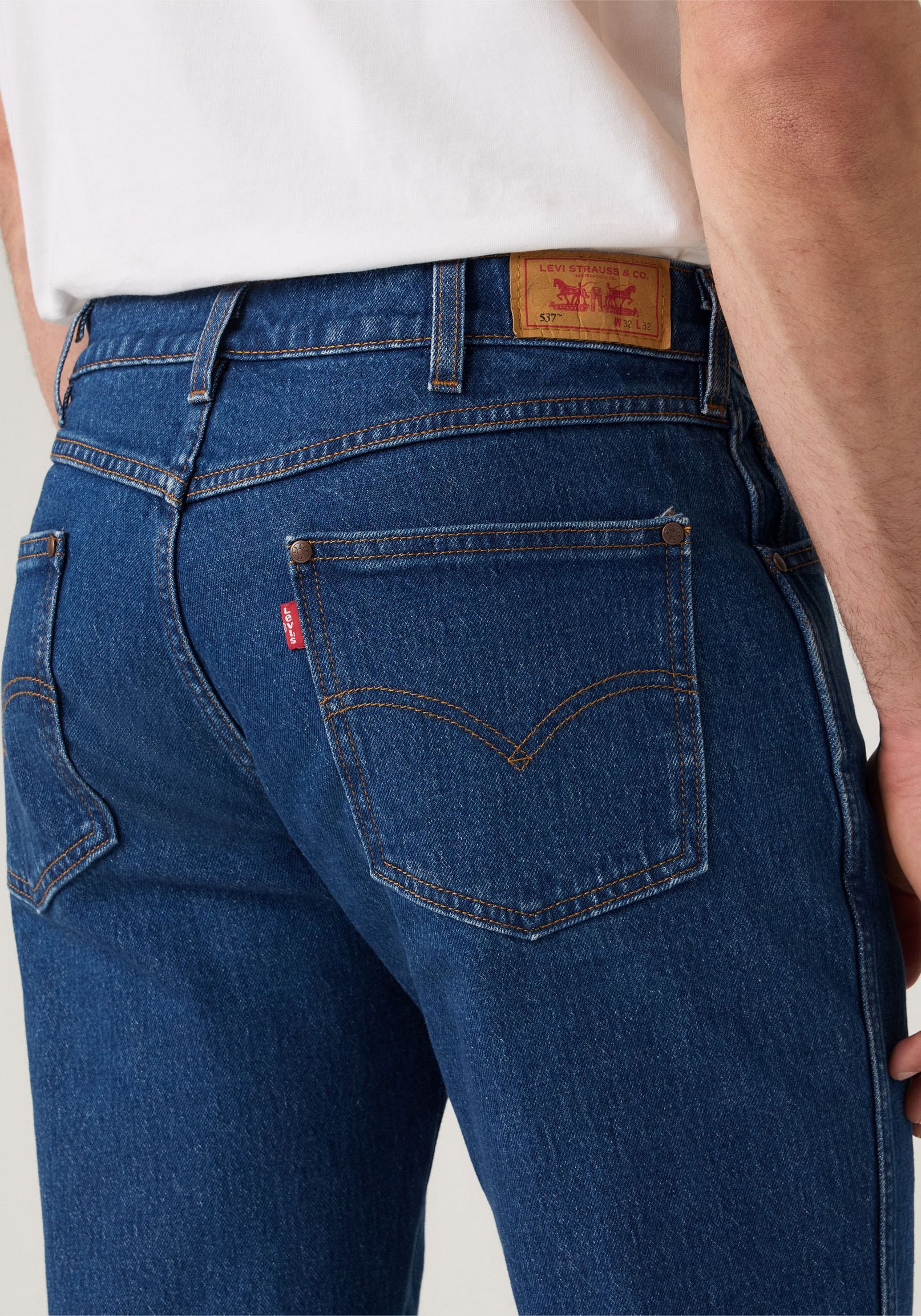 Levi's® Bootcut-Jeans »537™ WESTERN BOOTCUT«, im 5-Pocket-Style