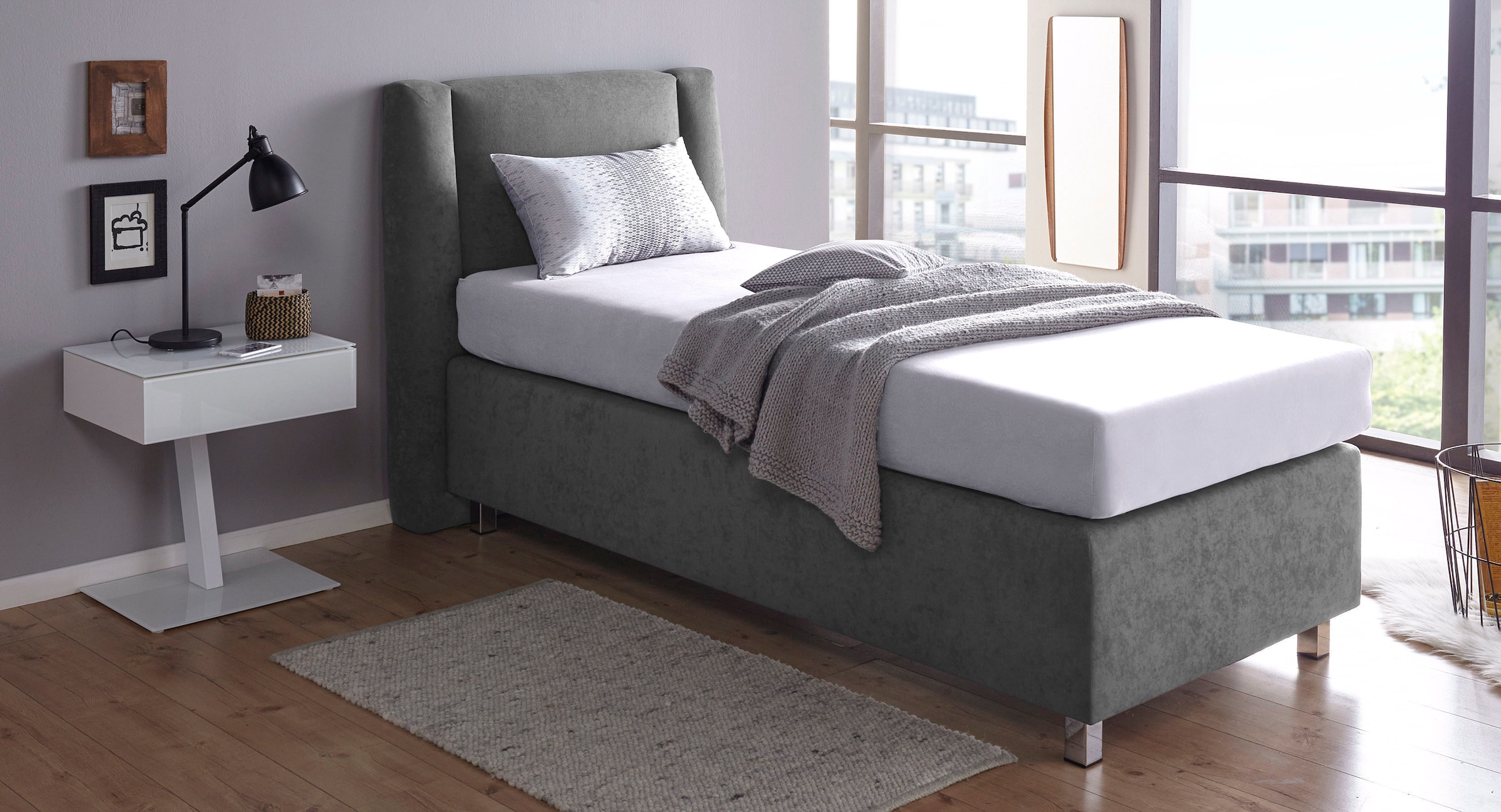 Image of Westfalia Schlafkomfort Boxspringbett inkl. Zierkissen