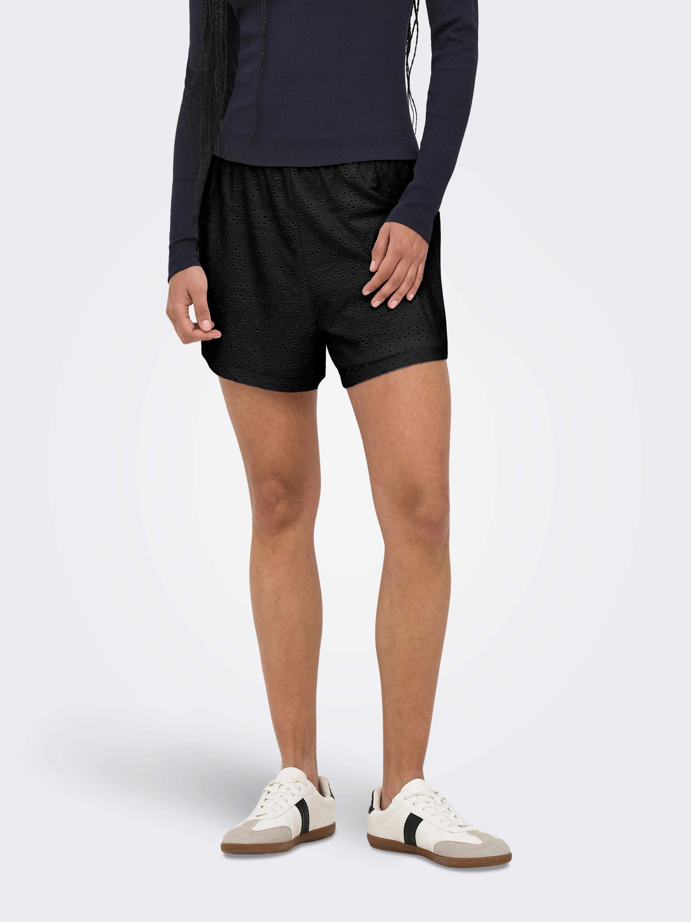 Image of ONLY Shorts "ONLSMILLA LOOSE SHORTS JRS" Materialmix, loose fit