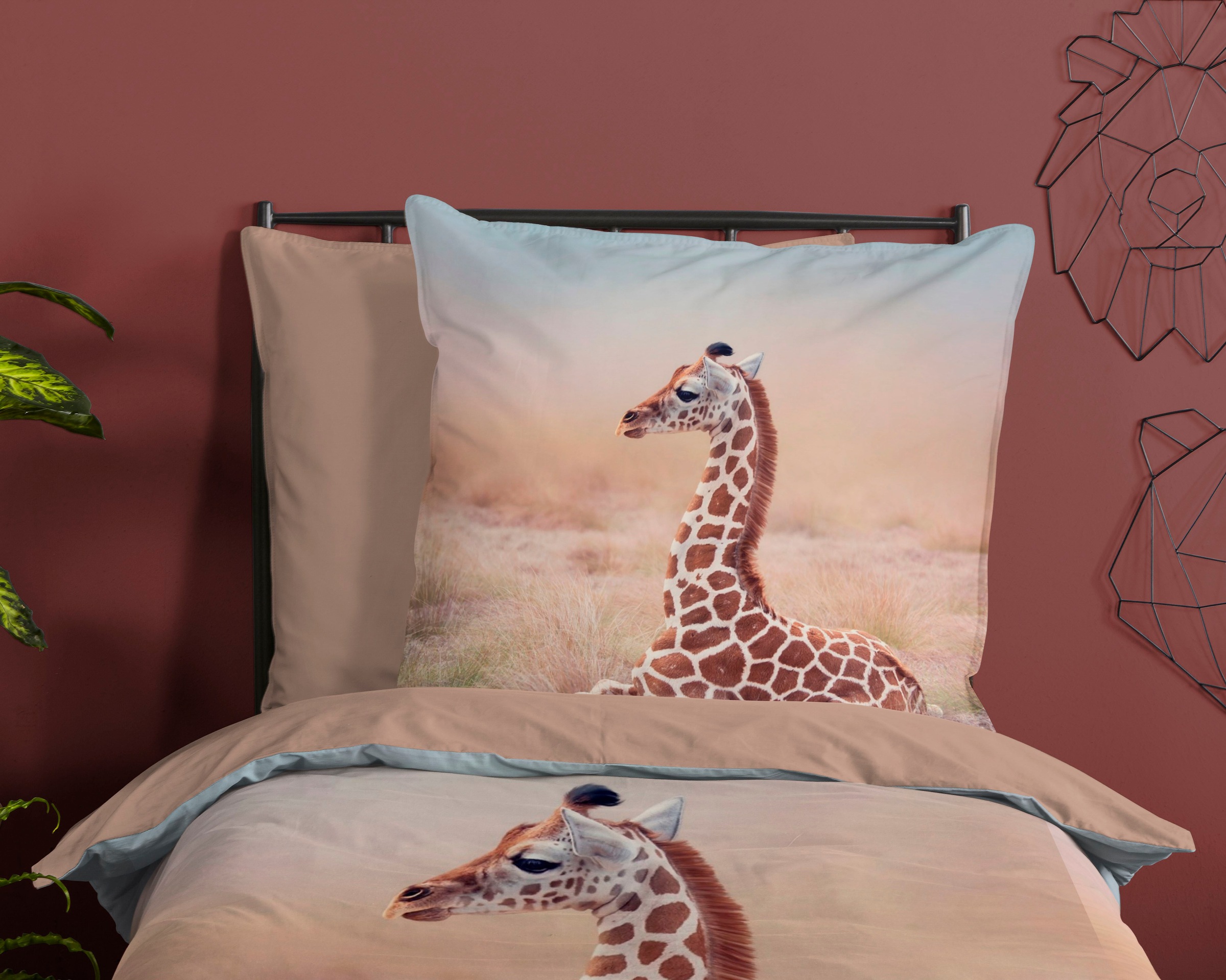 good morning Kinderbettwäsche »Sima«, Baumwolle, 135x200, Reissverschluss, Wendeoptik, Kind, Giraffe, Sand