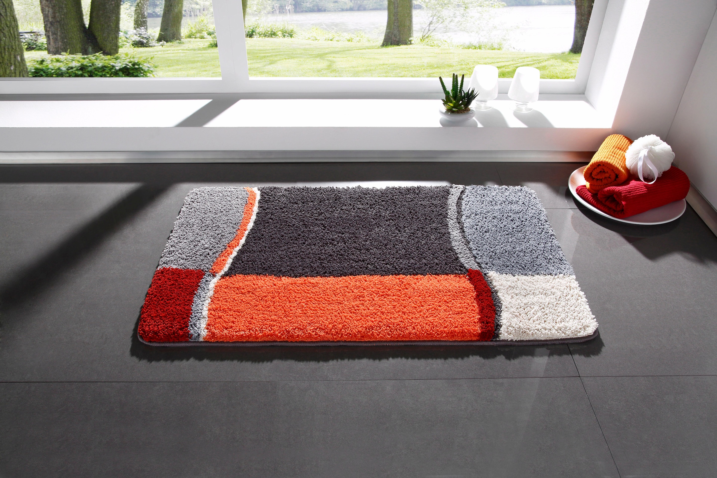 my home Badematte »Belio, Badvorleger, Badezimmer Teppich«, rutschhemmend beschichtet, fussbodenheizungsgeeignet-schnell trocknend-strapazierfähig, Badematte, Badteppich, Badematten auch als 2 tlg. Set erhältlich, bunt