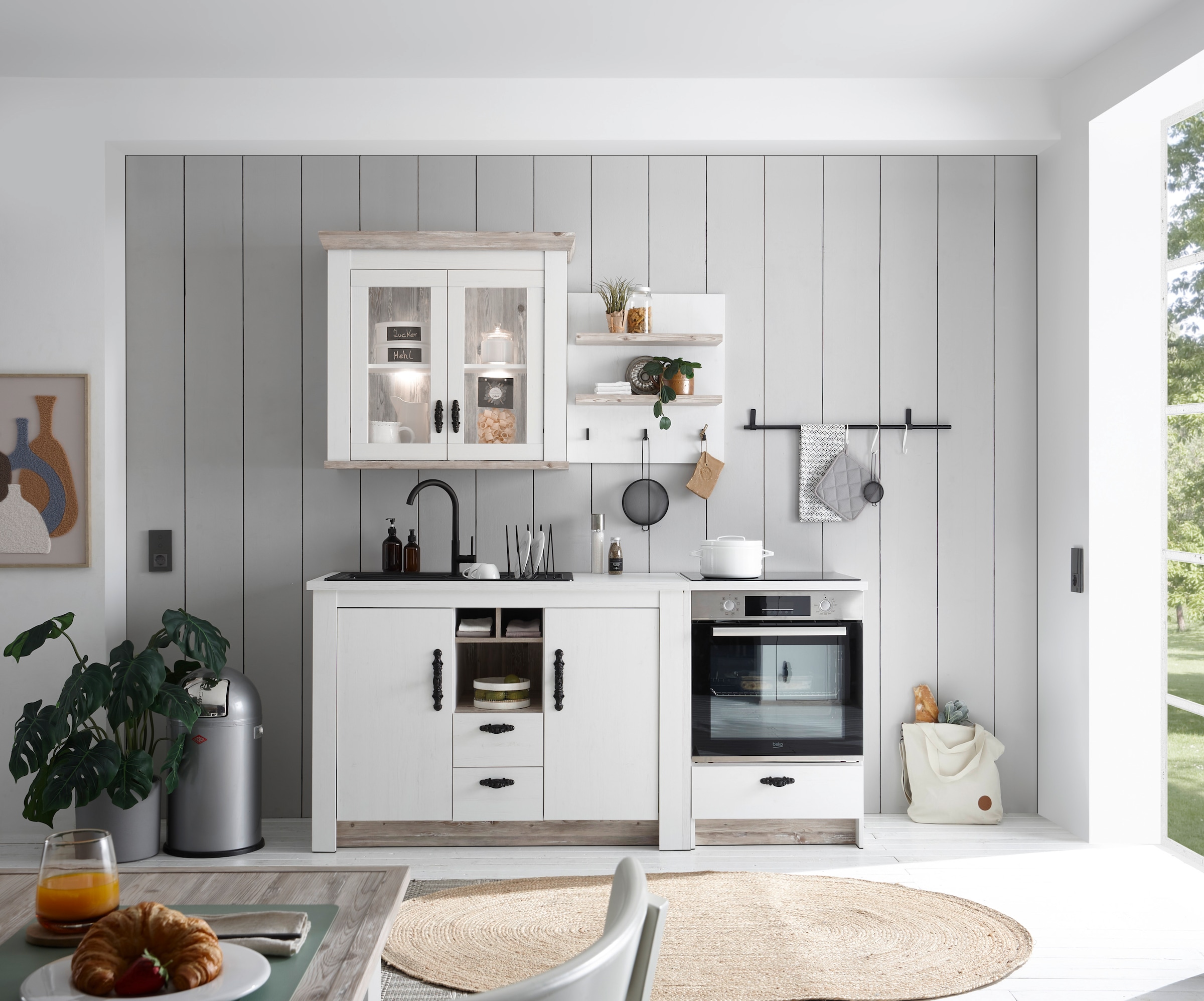 Home affaire Spülenschrank »Florenz, Küchenunterschrank in Pinie Weiss, Unterschrank«, mit verschnörkeltem Metallgriff, im Landhausstil, Arbeitshöhe 92 cm