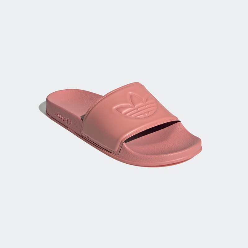 adidas Originals , Badesandale »TREFOIL ADILETTE« , rot , 40,5 , Ein Badeschlappen mit Ton in Ton gehaltenem, aufgeprägtem Trefoil.