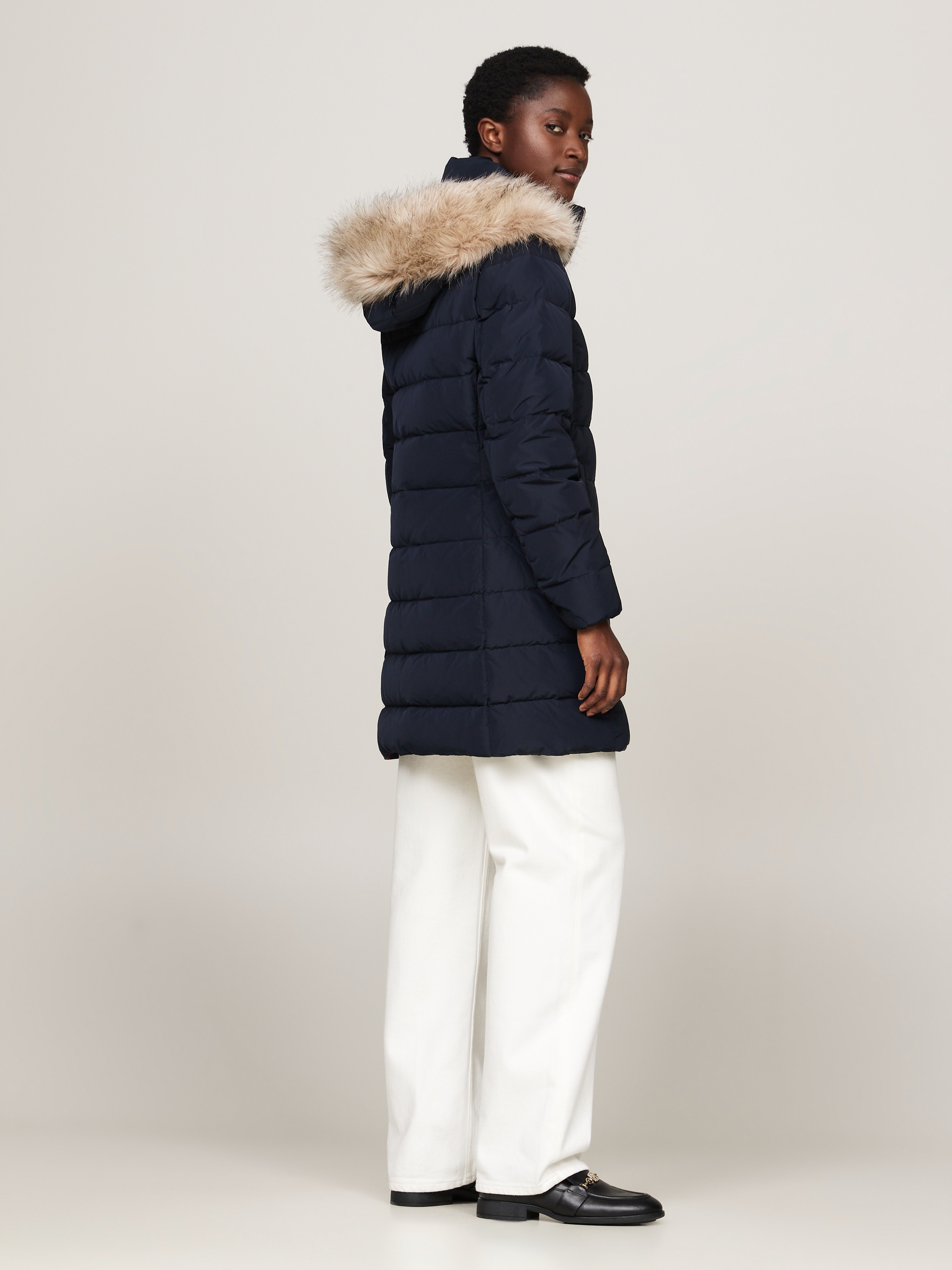 Tommy Hilfiger Steppmantel »HERITAGE DOWN TYRA COAT WITH FUR«, mit Fellimitat