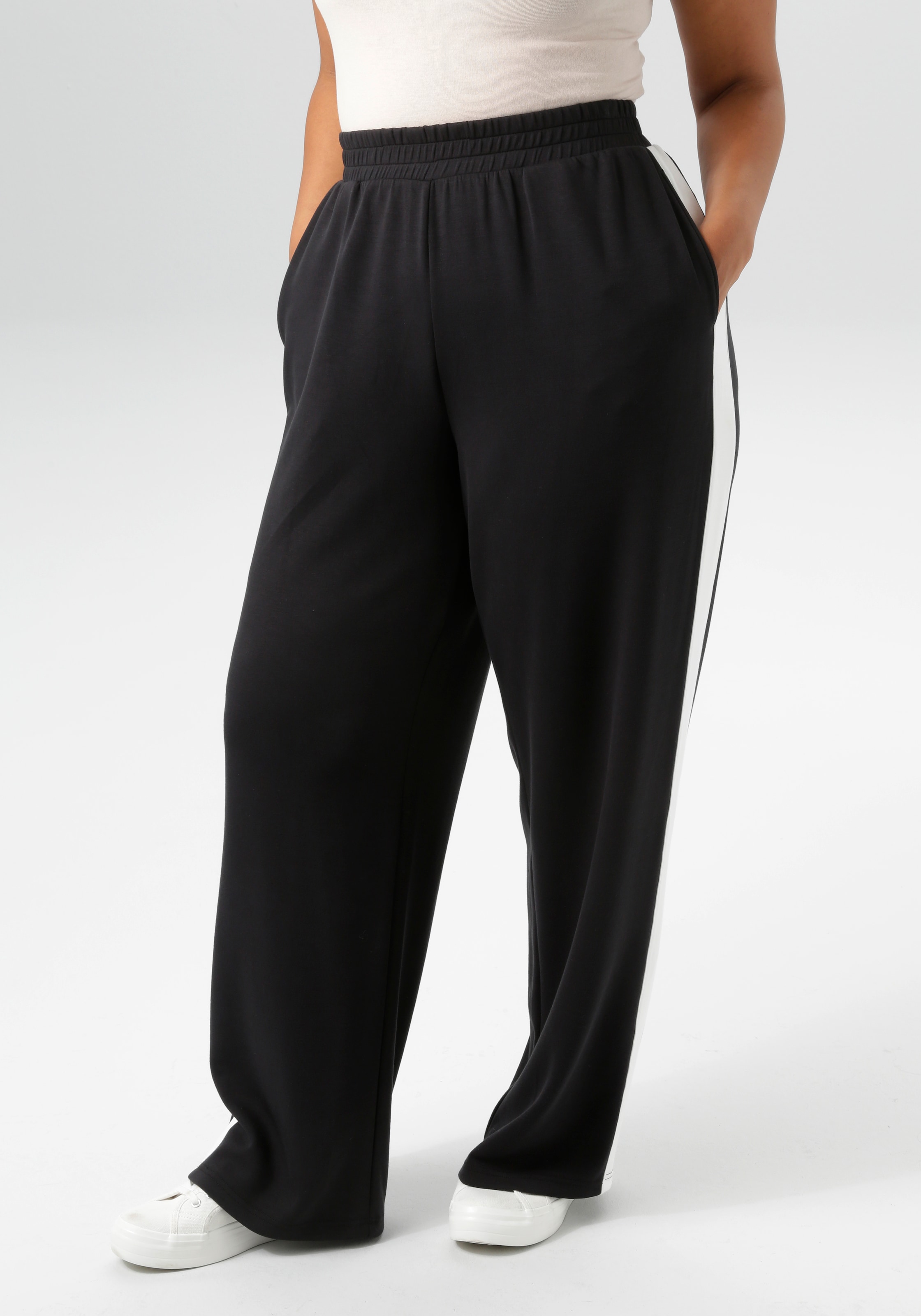 Image of Aniston PLUS Sweathose aus super weichen, elastischen Jersey-Qualität