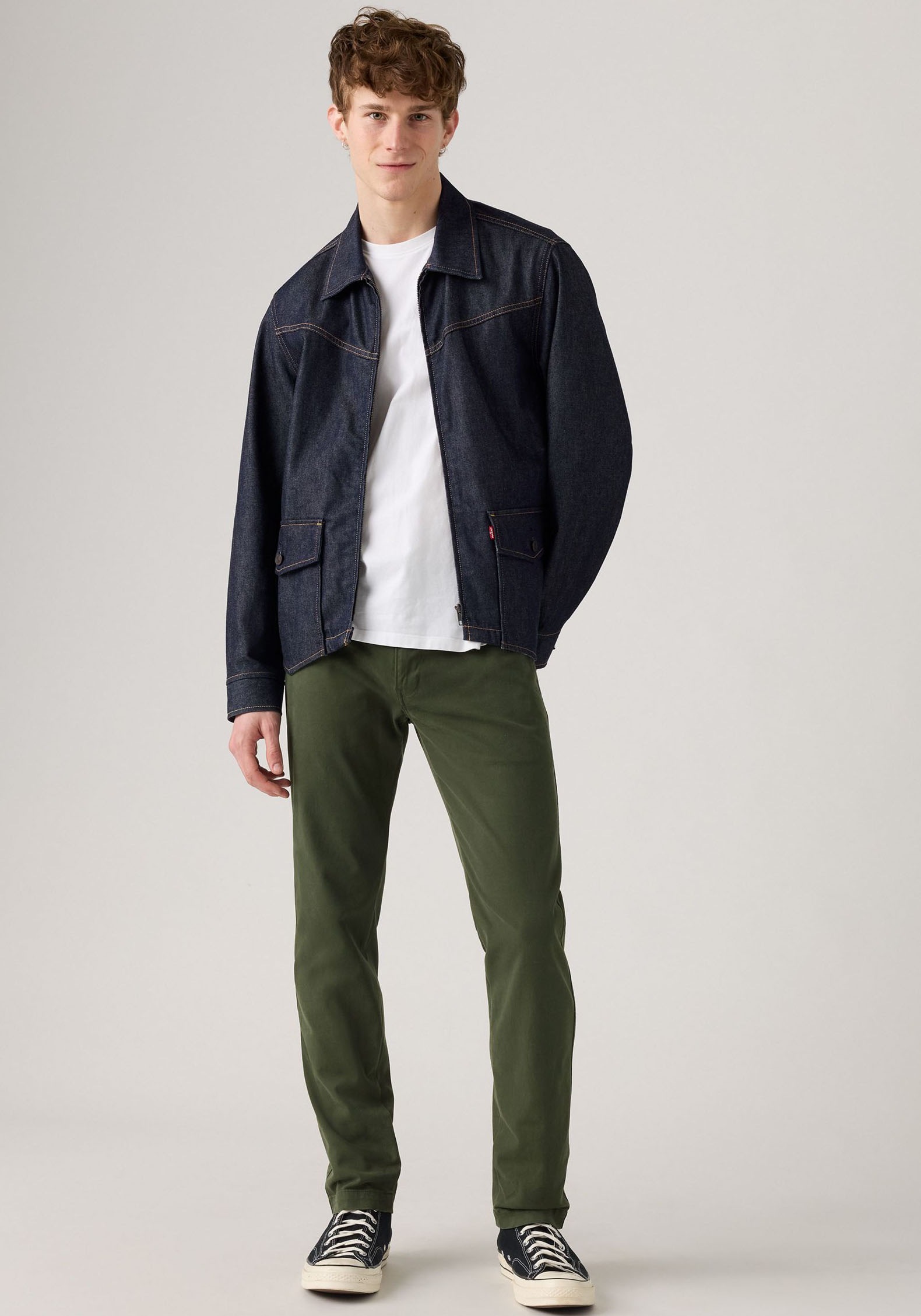 Levi's® Chinohose »Chino Taper«, mit optimalem Stretchanteil
