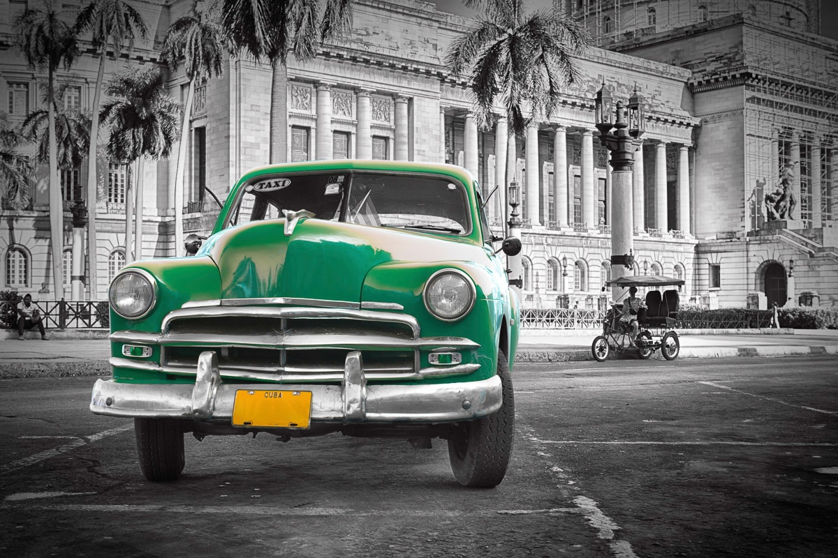 Image of Papermoon Fototapete "Oldtimer Havanna"
