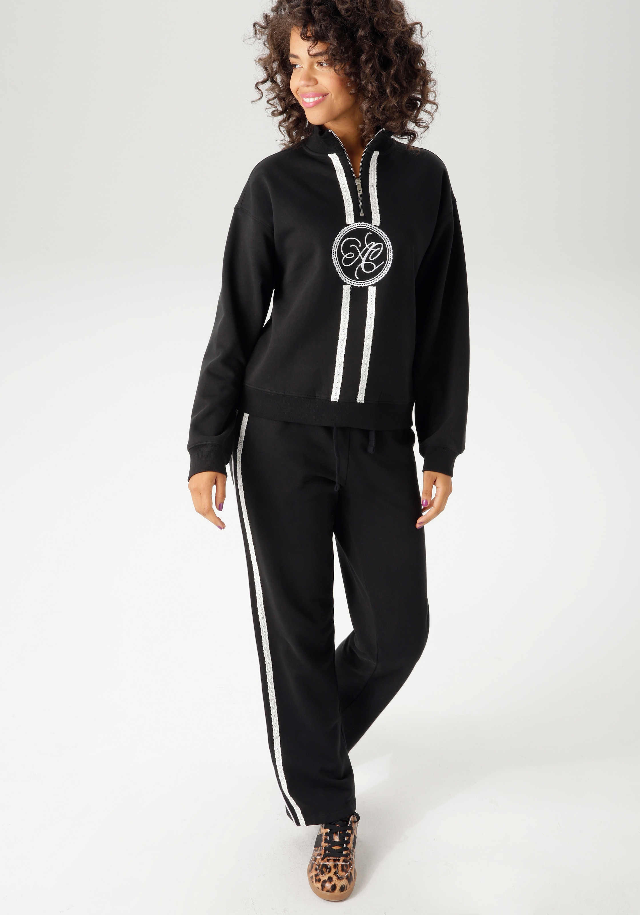 Aniston CASUAL Schlupfhose, mit Spitzenband und Piping verzierte Seitennähte - NEUE KOLLEKTION