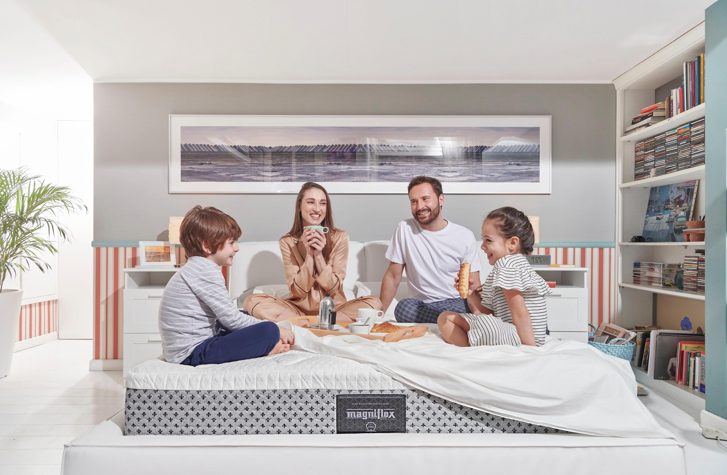 Image of Magniflex Visco-Matratze »Dolce Vita Comfort Dual 10«, 25 cm cm hoch, Raumgewicht: 50 kg/m³, (1 St.), Premium Luxusmatratze mit Doppelkern in Komforthöhe bei Ackermann Versand Schweiz