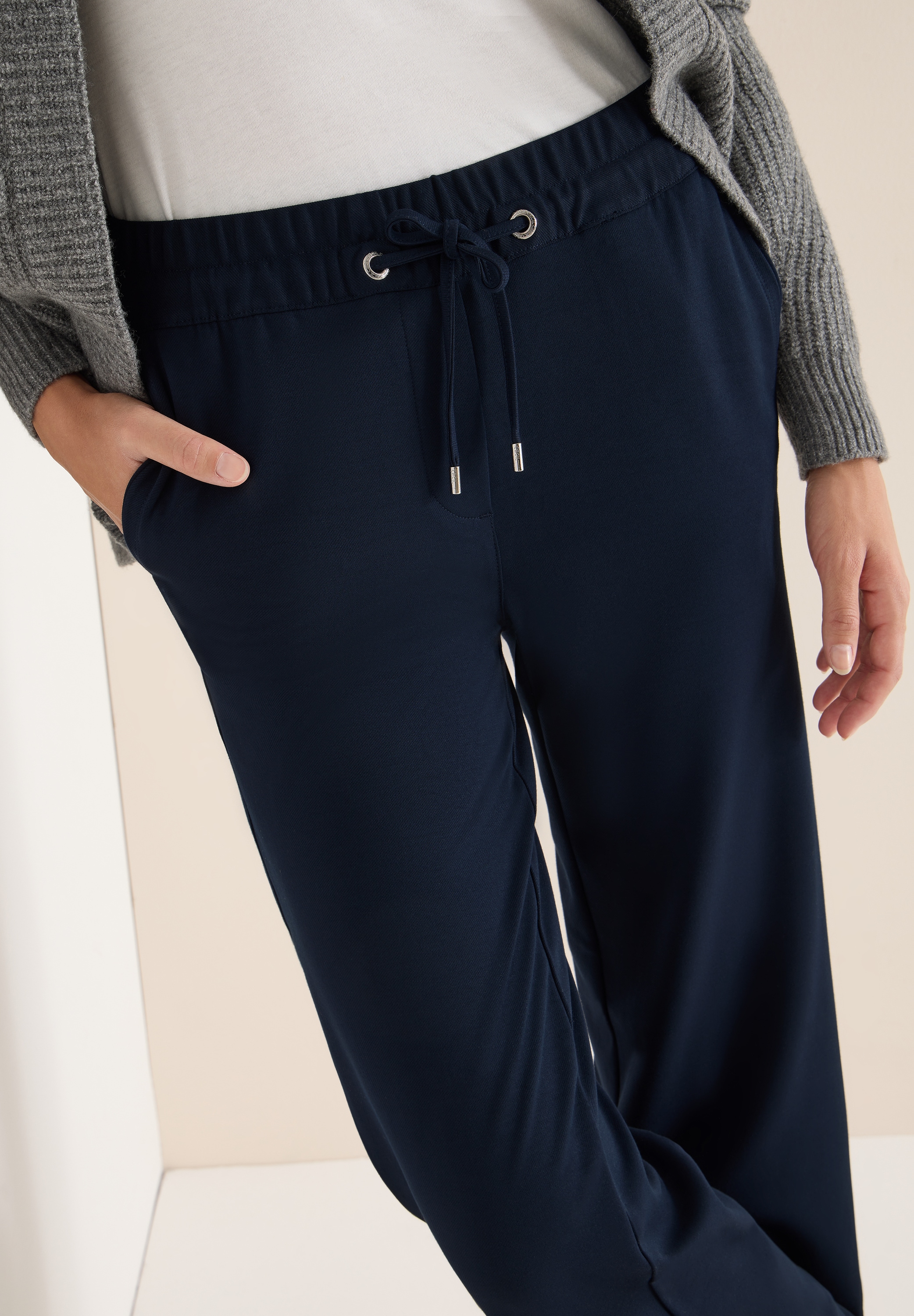 Image of Cecil Stoffhose "Style NEELE" Elastischer Bund mit Tunnelzug