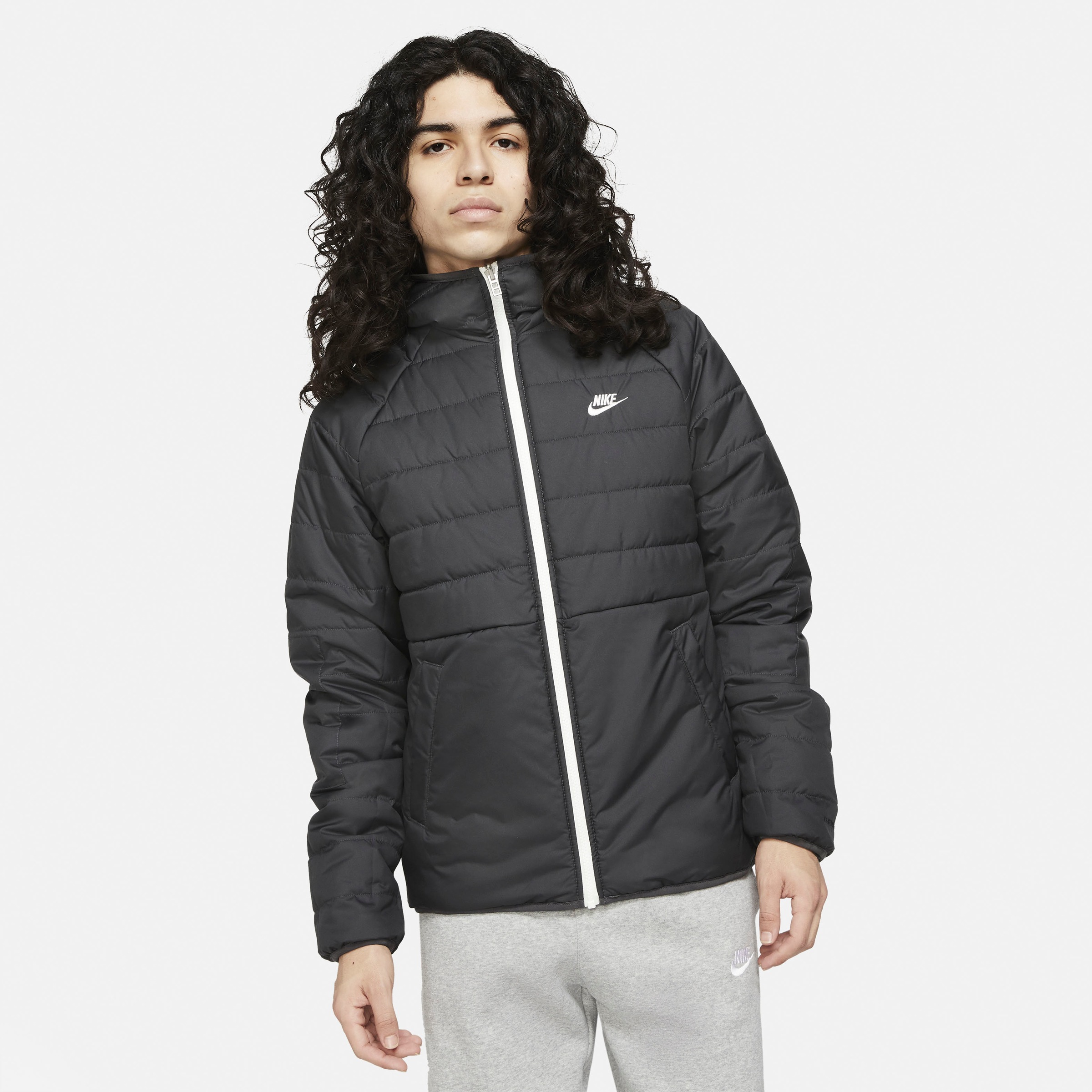 Image of Nike Sportswear Outdoorjacke »THERMA-FIT LEGACY SERIES MENS REVER« bei Ackermann Versand Schweiz