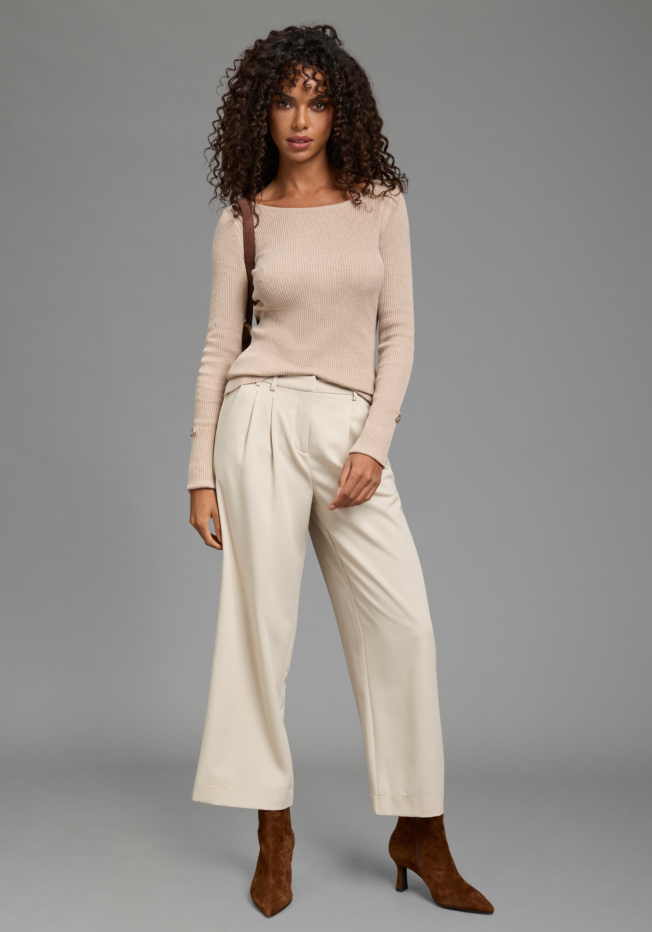 Bruno Banani Pull en tricot en tricot côtelé, coupe ajustée, avec revers et bouton
