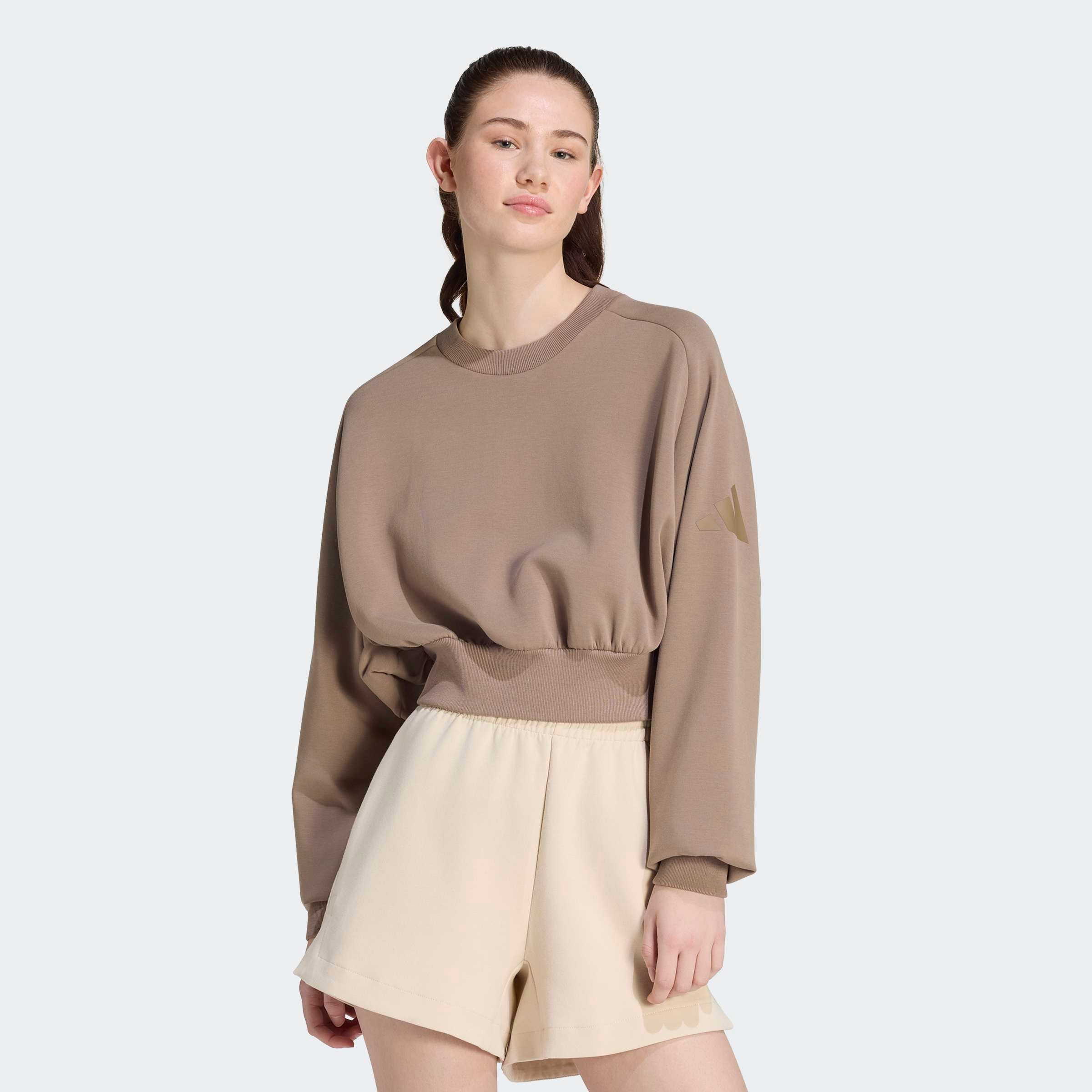 Image of adidas Sportswear Sweatshirt "SOFT LUX, LOCKER GESCHNITTEN", mit angesetztem Bündchen, aus weichem, leichtem Material