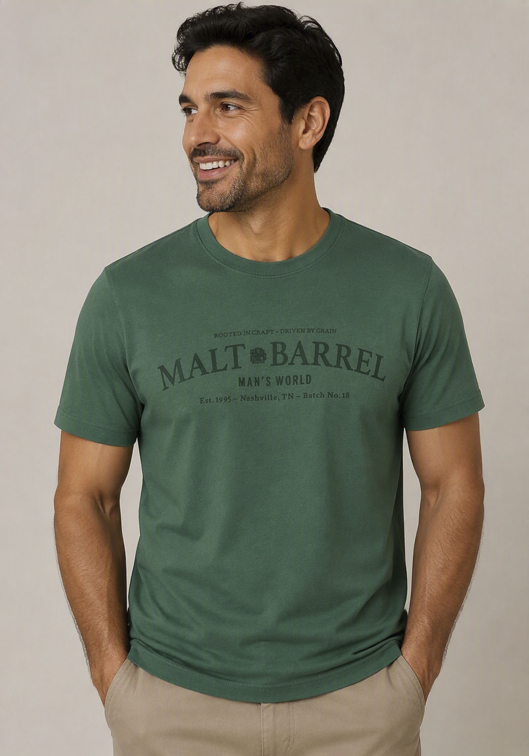 Image of Mans World Rundhalsshirt normale Passform, Kurzarm, bedruckte Optik mit Print-Applikation