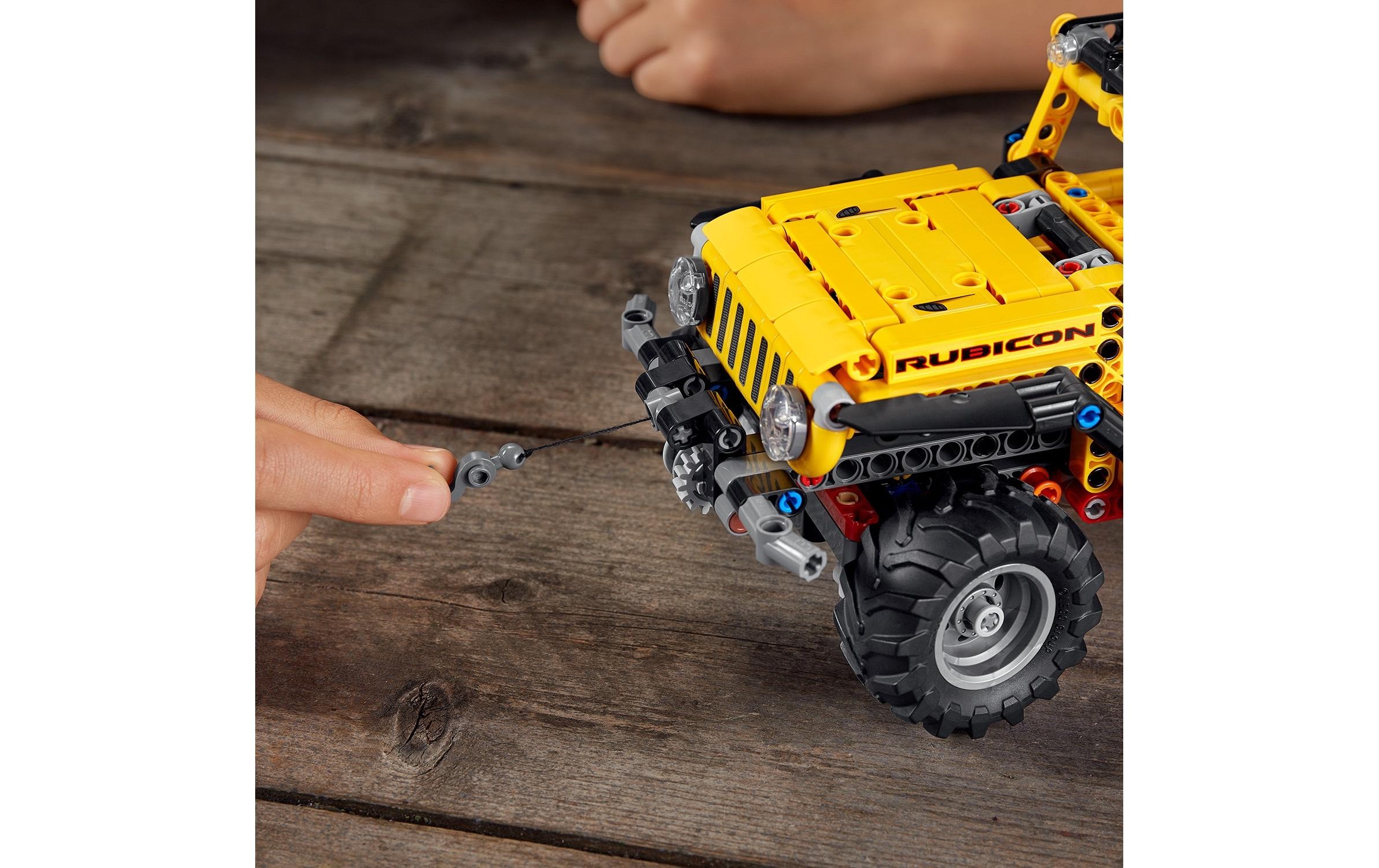 LEGO® Konstruktionsspielsteine »Jeep Wrangler 42122«