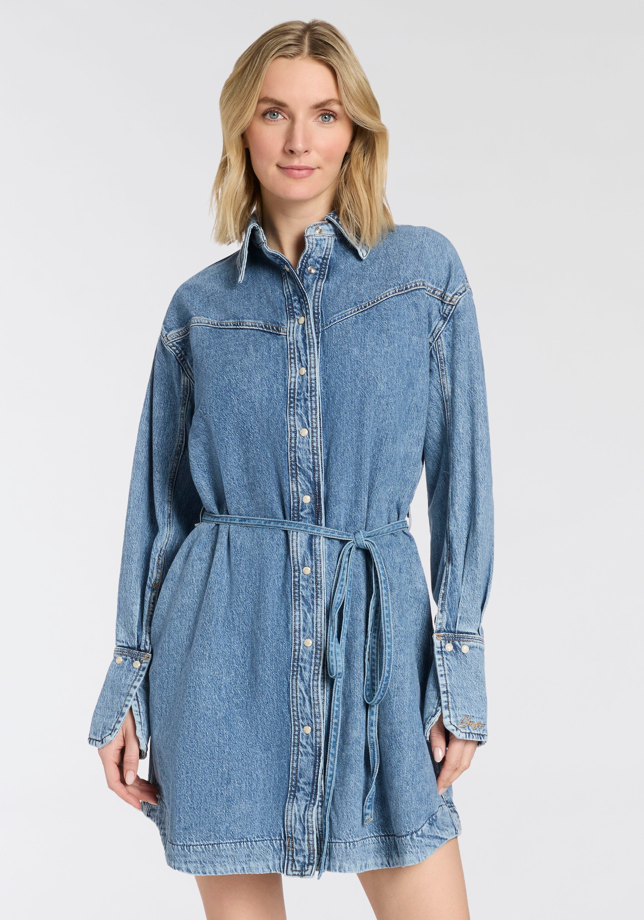 Image of BOSS ORANGE Hemdblusenkleid "Shirtdress Premium Damenmode" Eingrifftaschen tailliert, Denim-Look