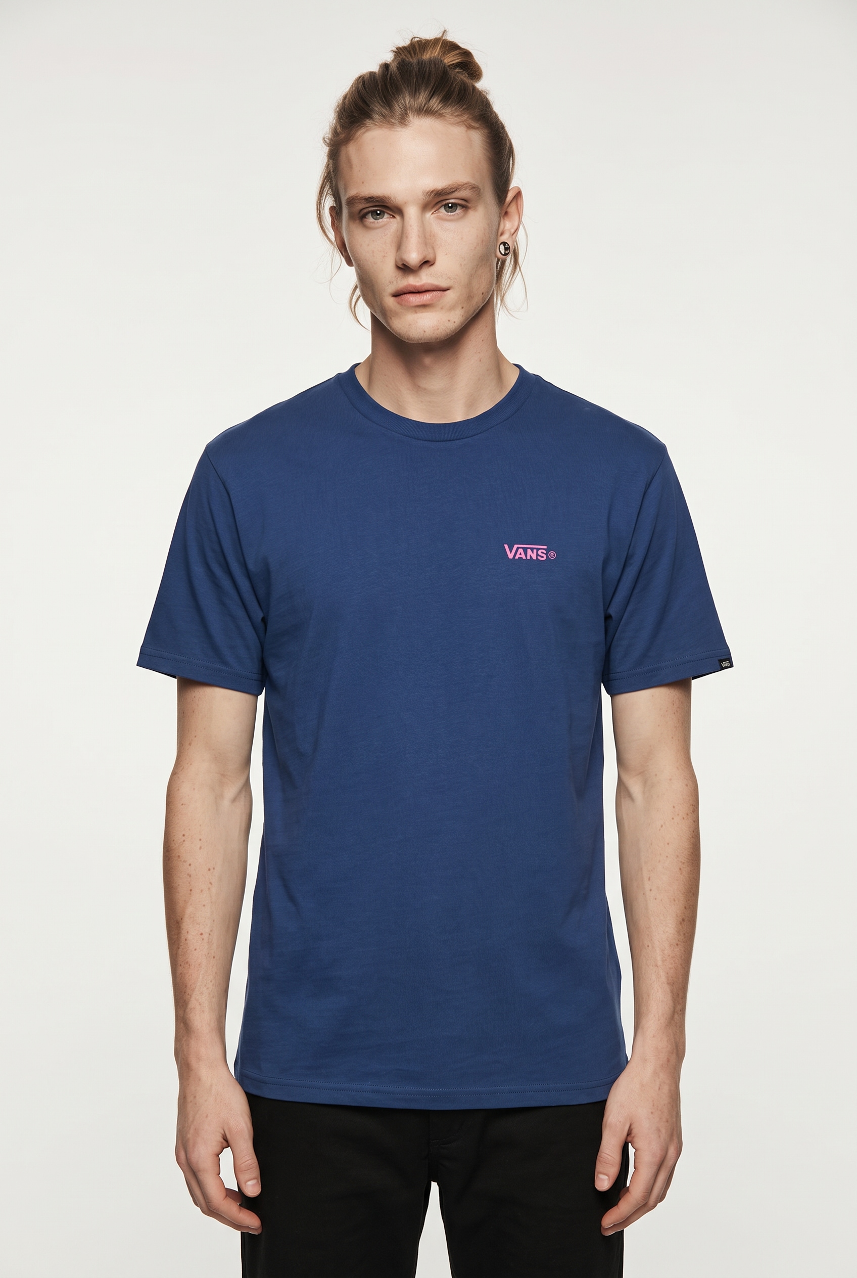 Vans T-Shirt »New Left Chest SS Tee« mit sportlichem Stil, Kurzarmdesign, aus Baumwolle