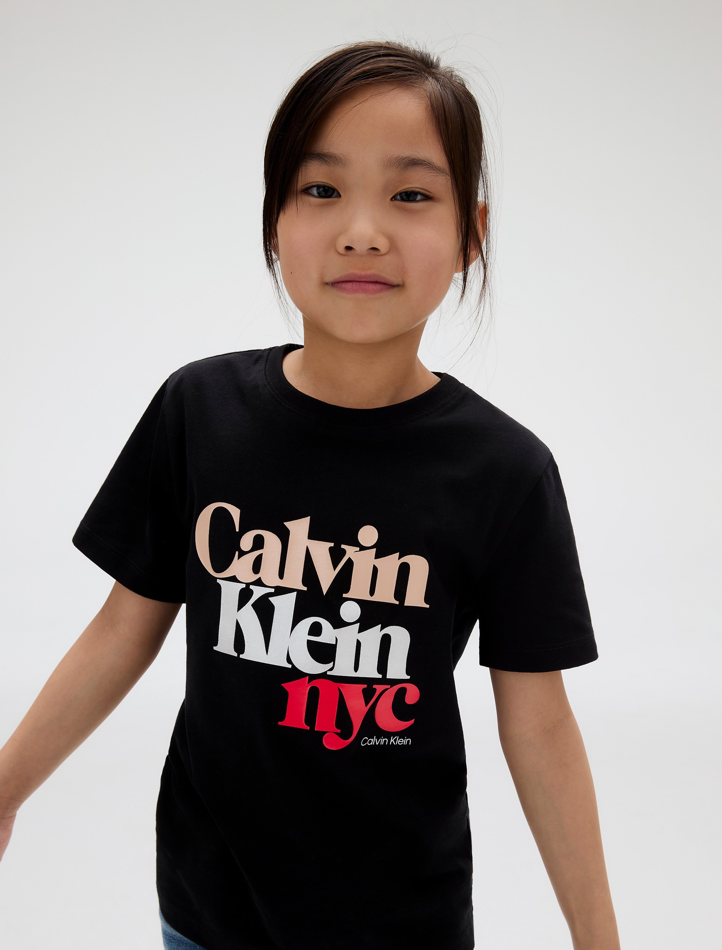 Image of Calvin Klein T-Shirt "PEARL SIGNATURE NYC REGULAR TEE" für Kinder bis 16 Jahre, mit grossem Druck