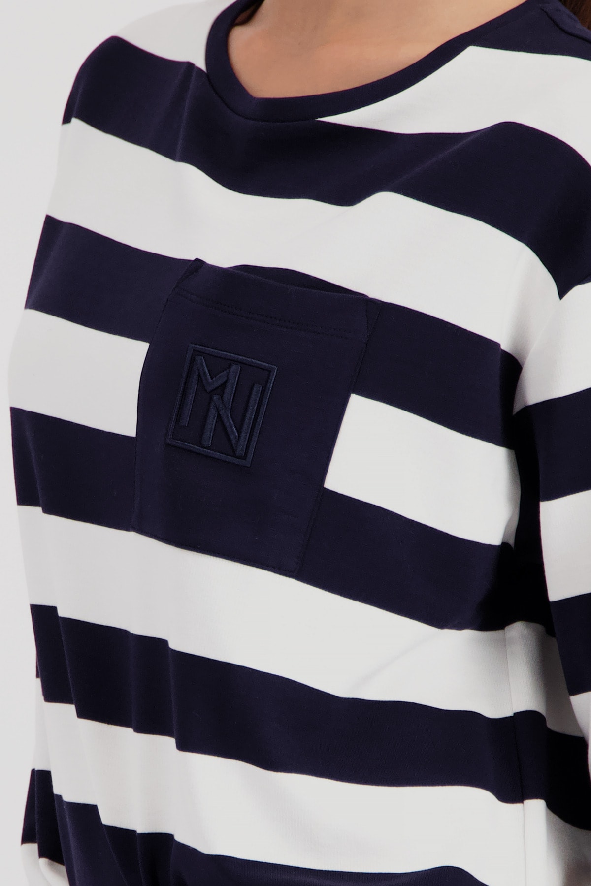 Monari Sweat-shirt , Regular fit avec poche poitrine
