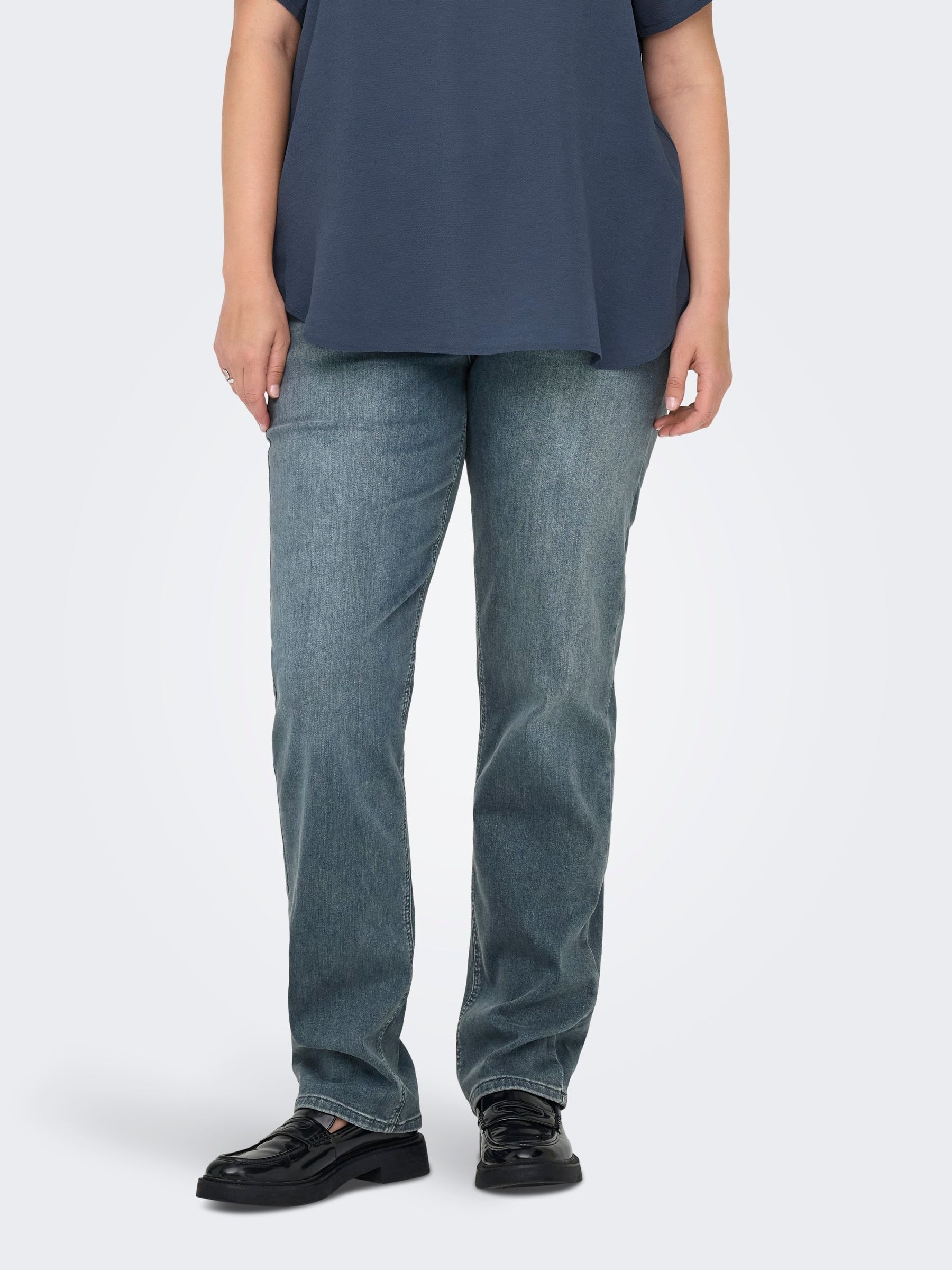 Image of ONLY CARMAKOMA High-waist-Jeans "CARWILLY HW STRAIGHT DNM REA2602 NOOS" Baumwollmischung, straight fit
