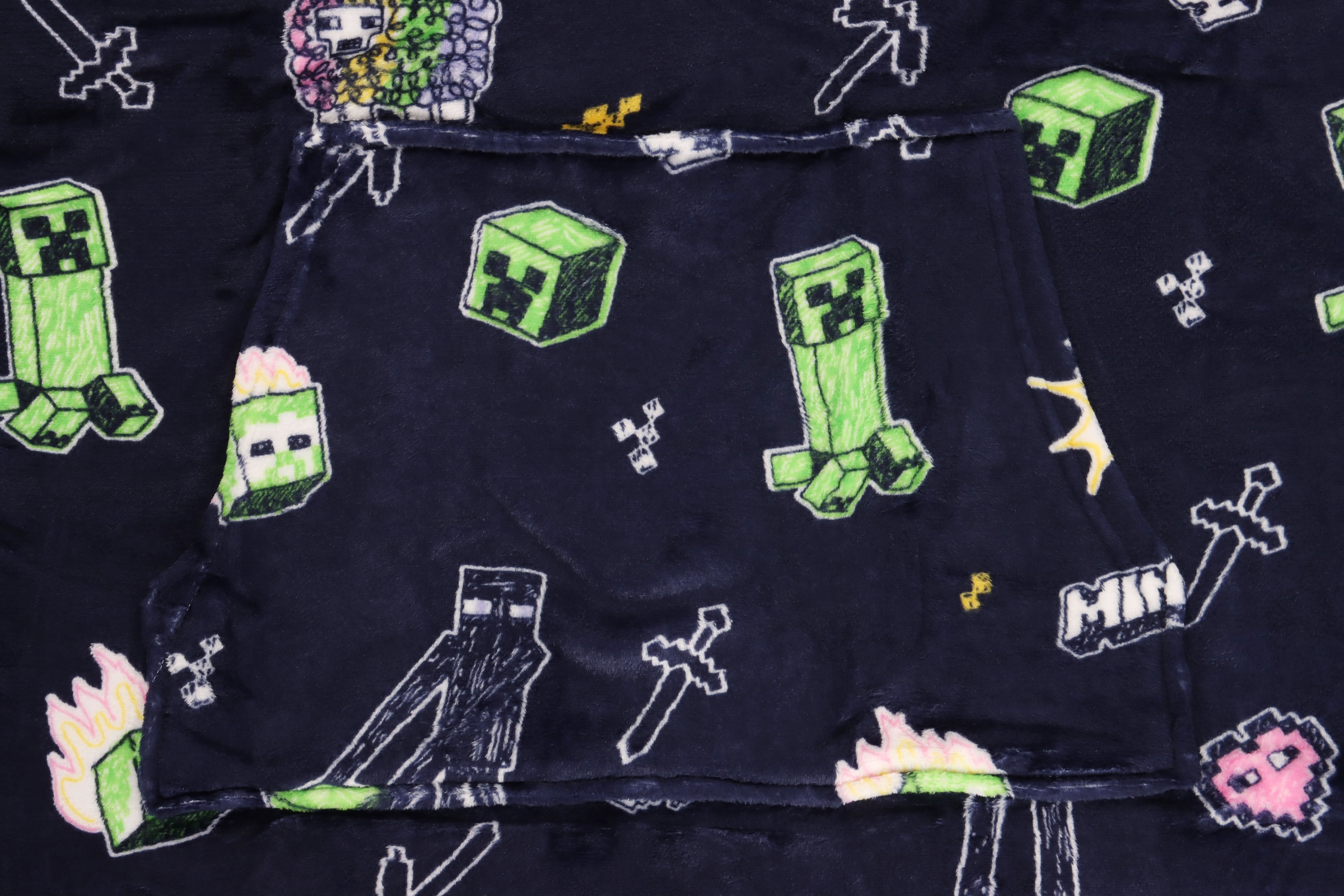   Couverture d'intérieur »Minecraft Dark Doodles«