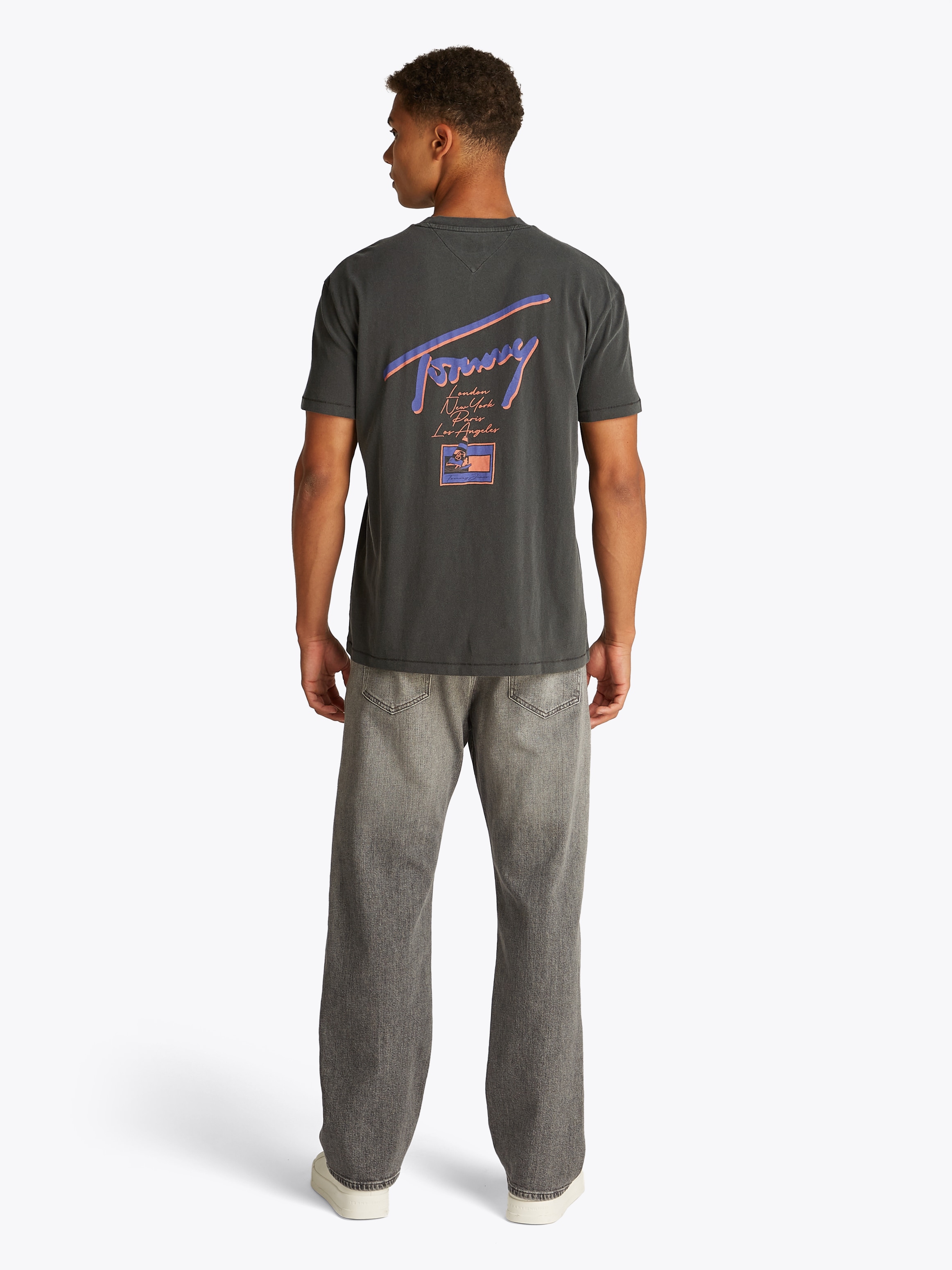 Tommy Jeans T-Shirt »TJM RLX FADED GRAPHIC TEE EXT«, mit grossem Rückendruck