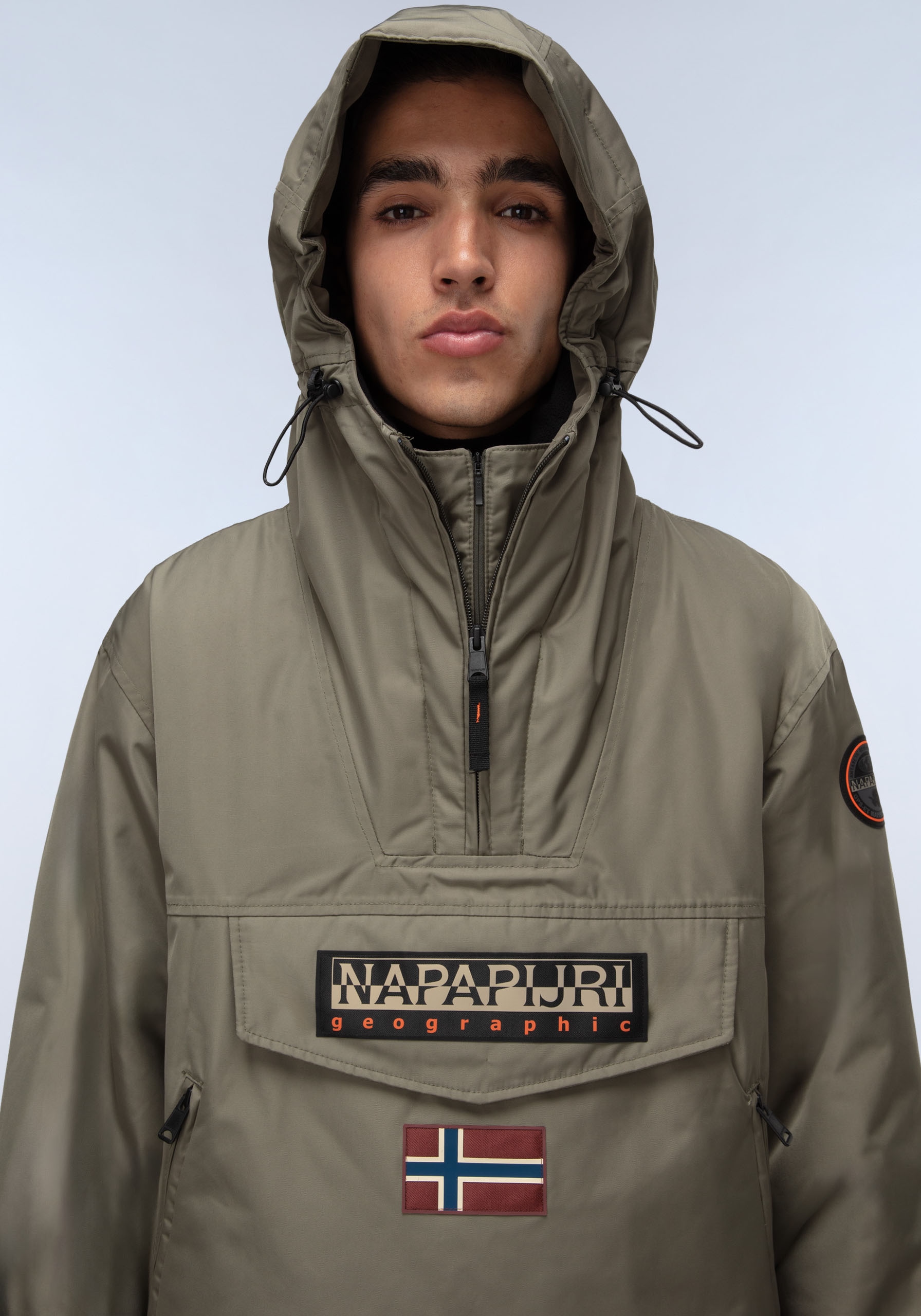 Napapijri Anorak »RAINFOREST«, mit Kapuze, regular fit, mit seitlichen Reissverschluss, Belüftungsösen
