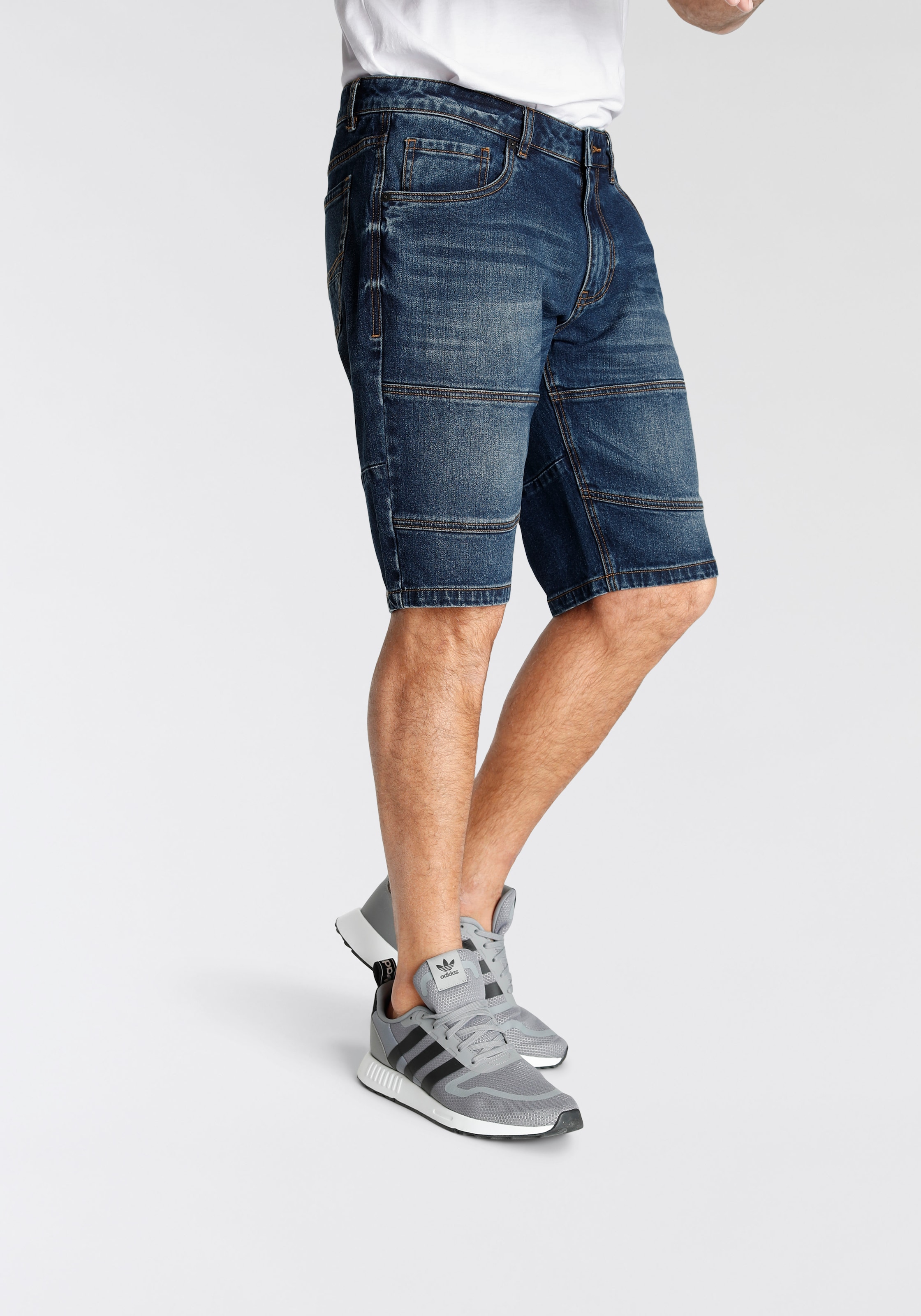 H.I.S Jeansbermudas, entspannte Passform, gerader Beinschnitt, modische Washed-Optik