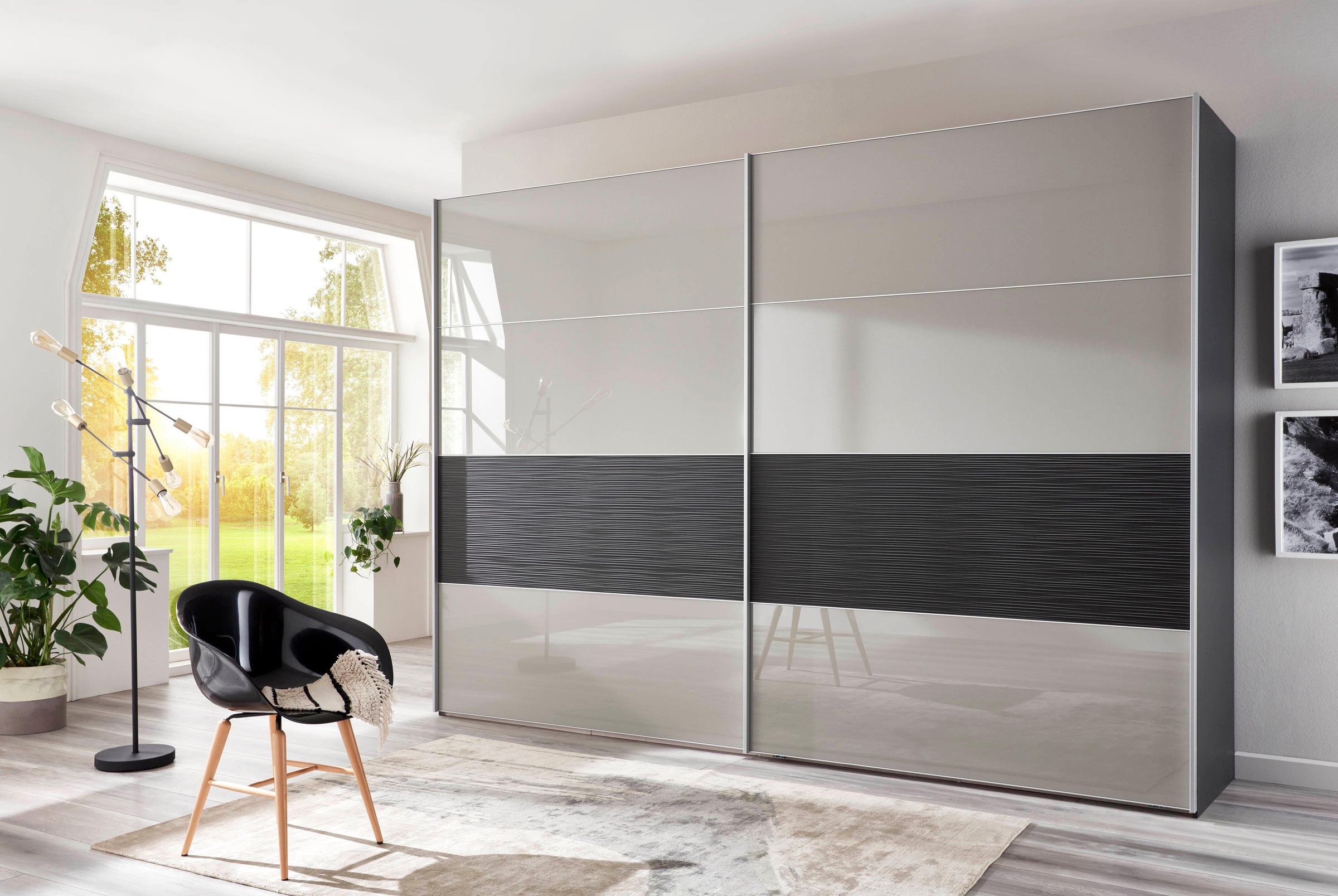 Image of WIEMANN Schwebetürenschrank »Texel«, mit Glaselementen bei Ackermann Versand Schweiz