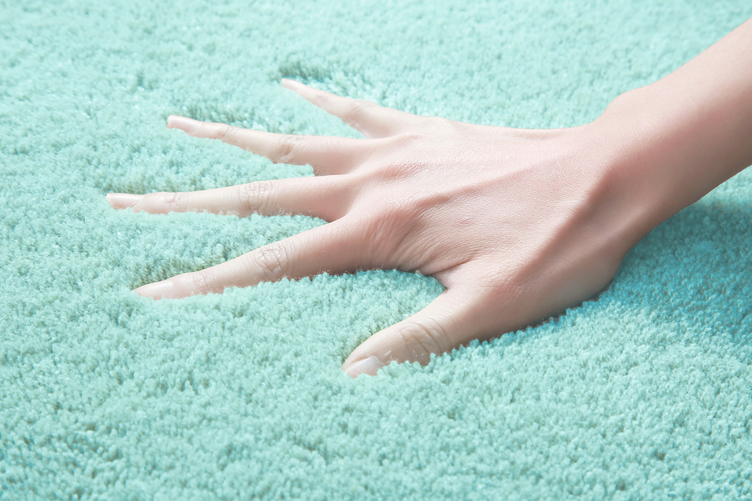 my home Badematte »Merida Kurzflor, Badteppich, Badvorleger, Badezimmer Teppich«, rutschhemmend beschichtet, fussbodenheizungsgeeignet-schnell trocknend-strapazierfähig, Badematten, Uni Farben, als halbrund und rechteckig erhältlich