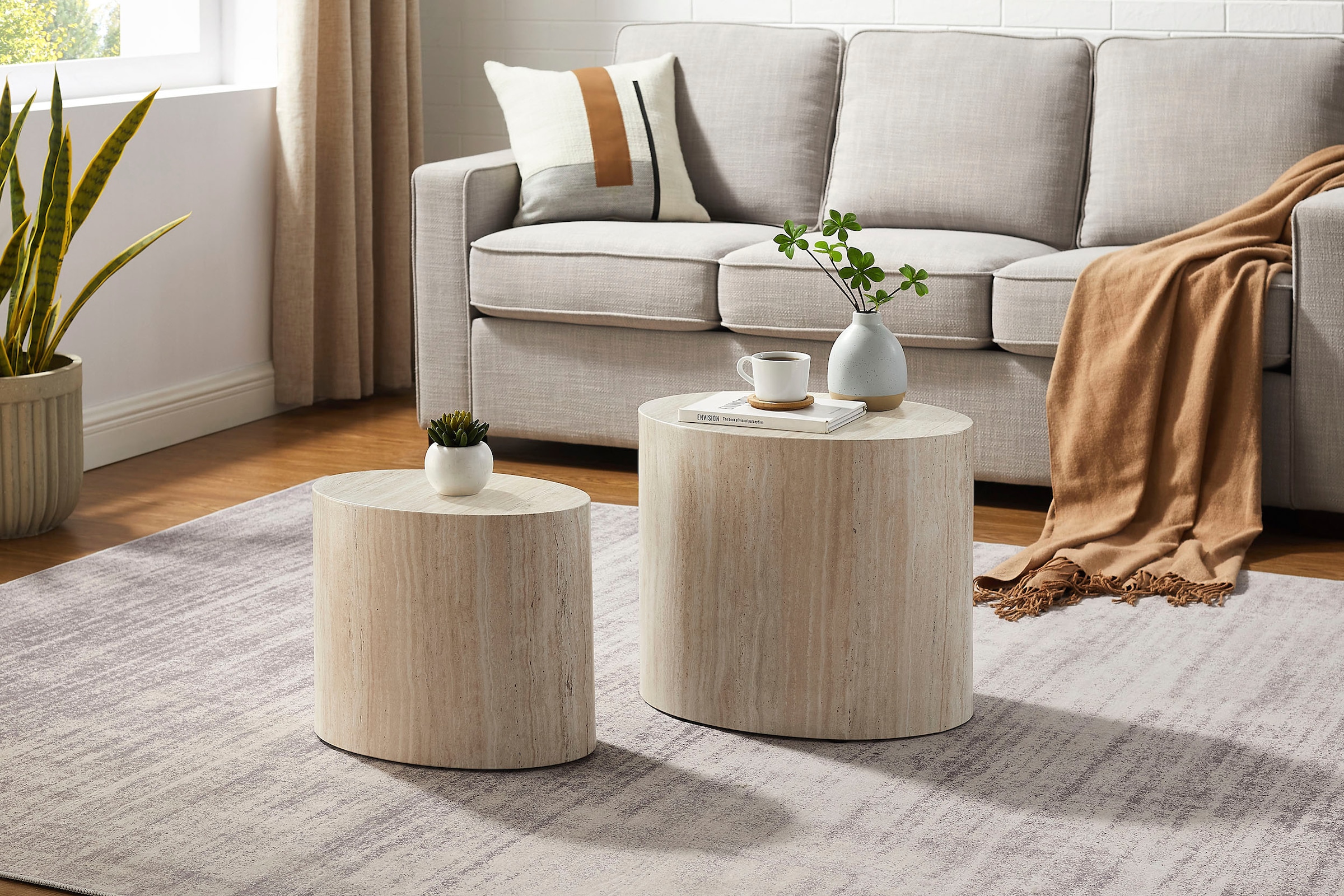 SalesFever Couchtisch »Almeria - Stilvoller Couch- und Beistelltisch«, (Set, 2 St., 2er Set), oval, in Travertinoptik
