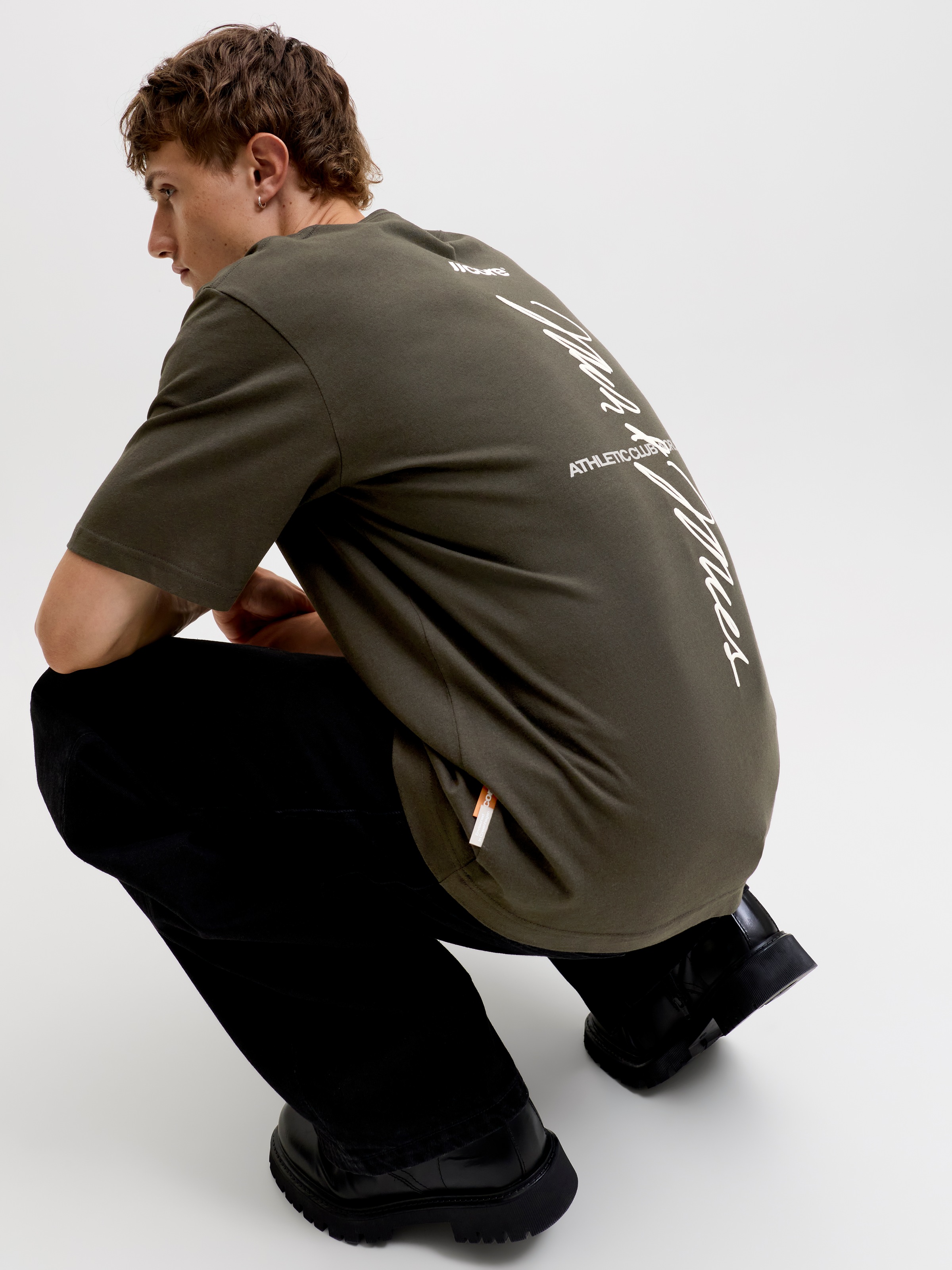 Jack & Jones Rundhalsshirt »JCOCLUB BACK SCRIPT TEE SS CREW NECK SN« Baumwolle, relaxed fit