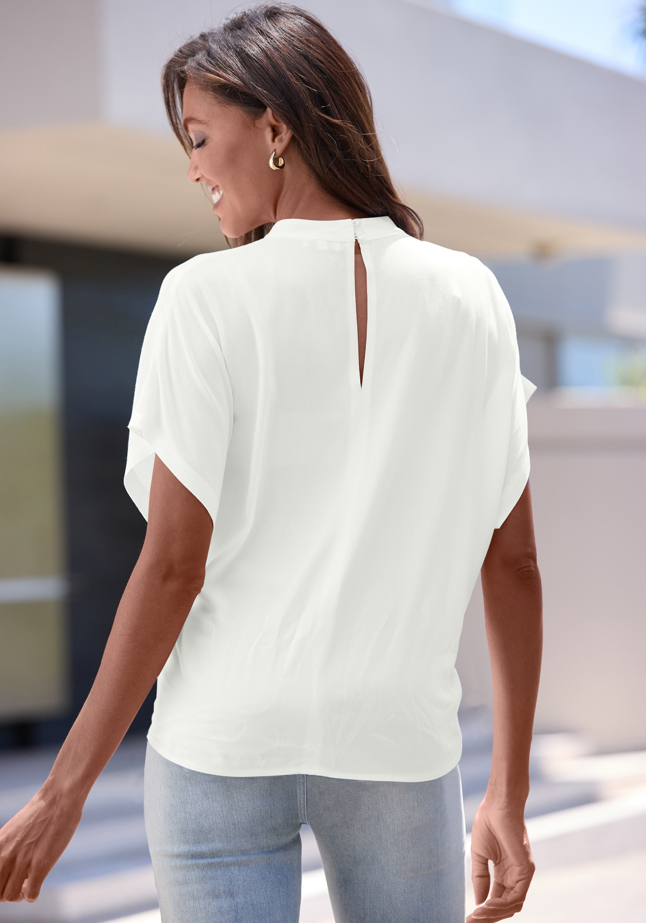 LASCANA Blouse à manches courtes in lockerer Passform, Damenbluse, sportlich elegant