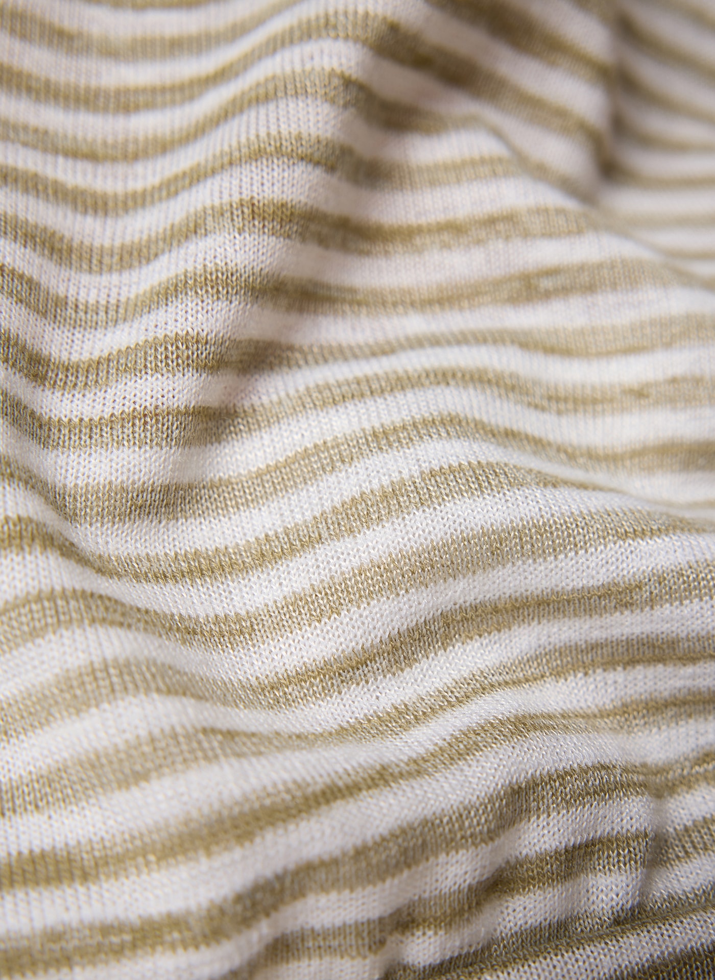 Rabe Kurzarmshirt im Streifen-Look und mit Rundhals