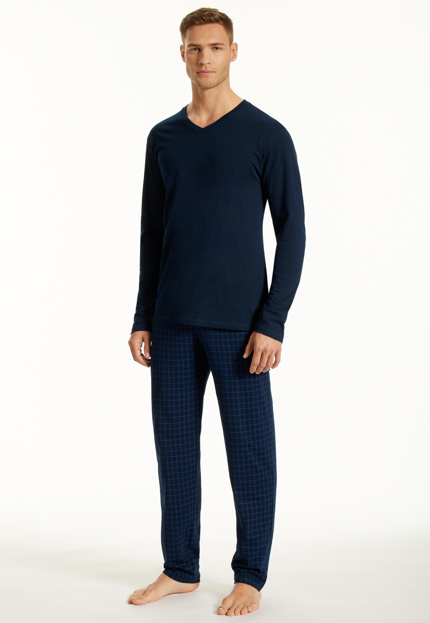 Image of uncover by SCHIESSER Schlafanzug "Uncover Nightwear" 2 Single Jersey-Qualität, Langarm, V-Ausschnitt, weich