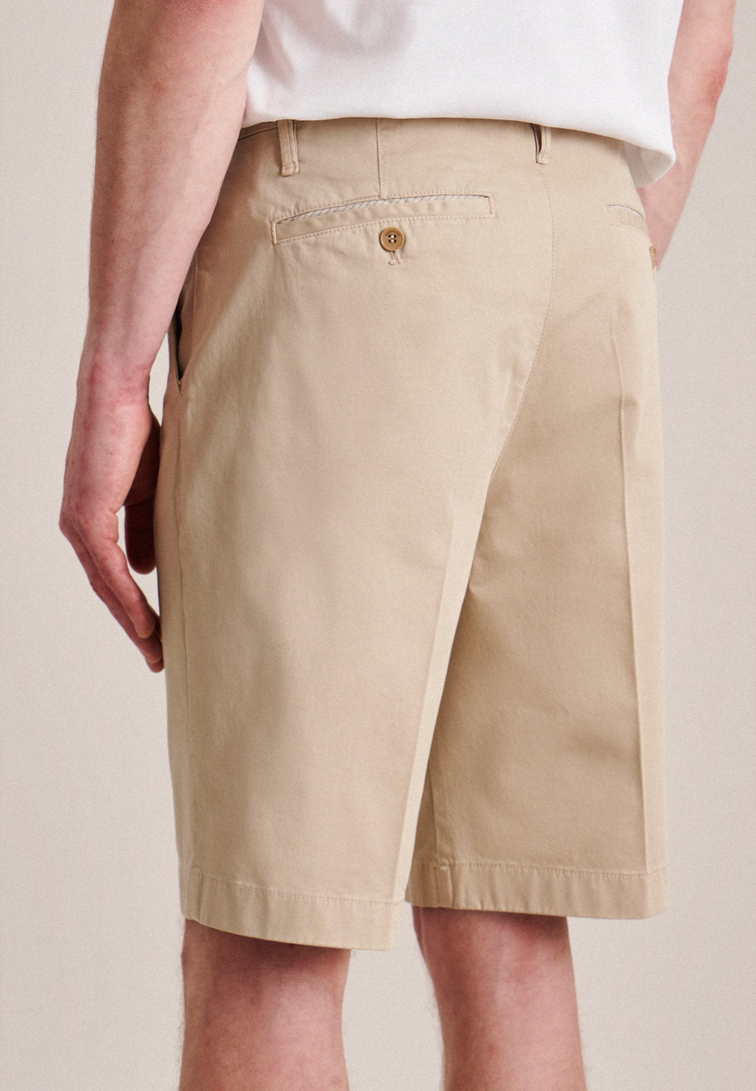 seidensticker Short en chino »Schwarze Rose«