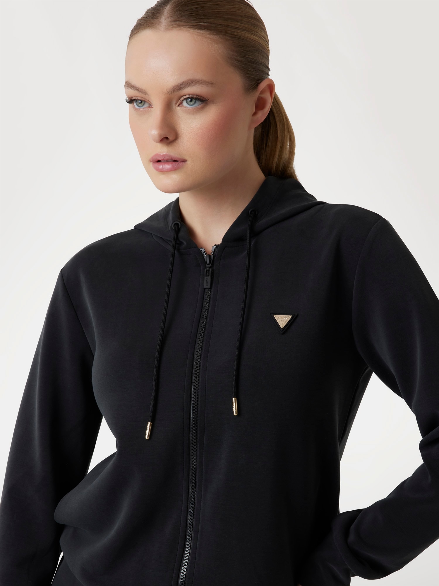 Guess Sweatjacke »OLYMPE FULL ZIP HOODIE« mit Logo-Aufnäher, Regular Fit