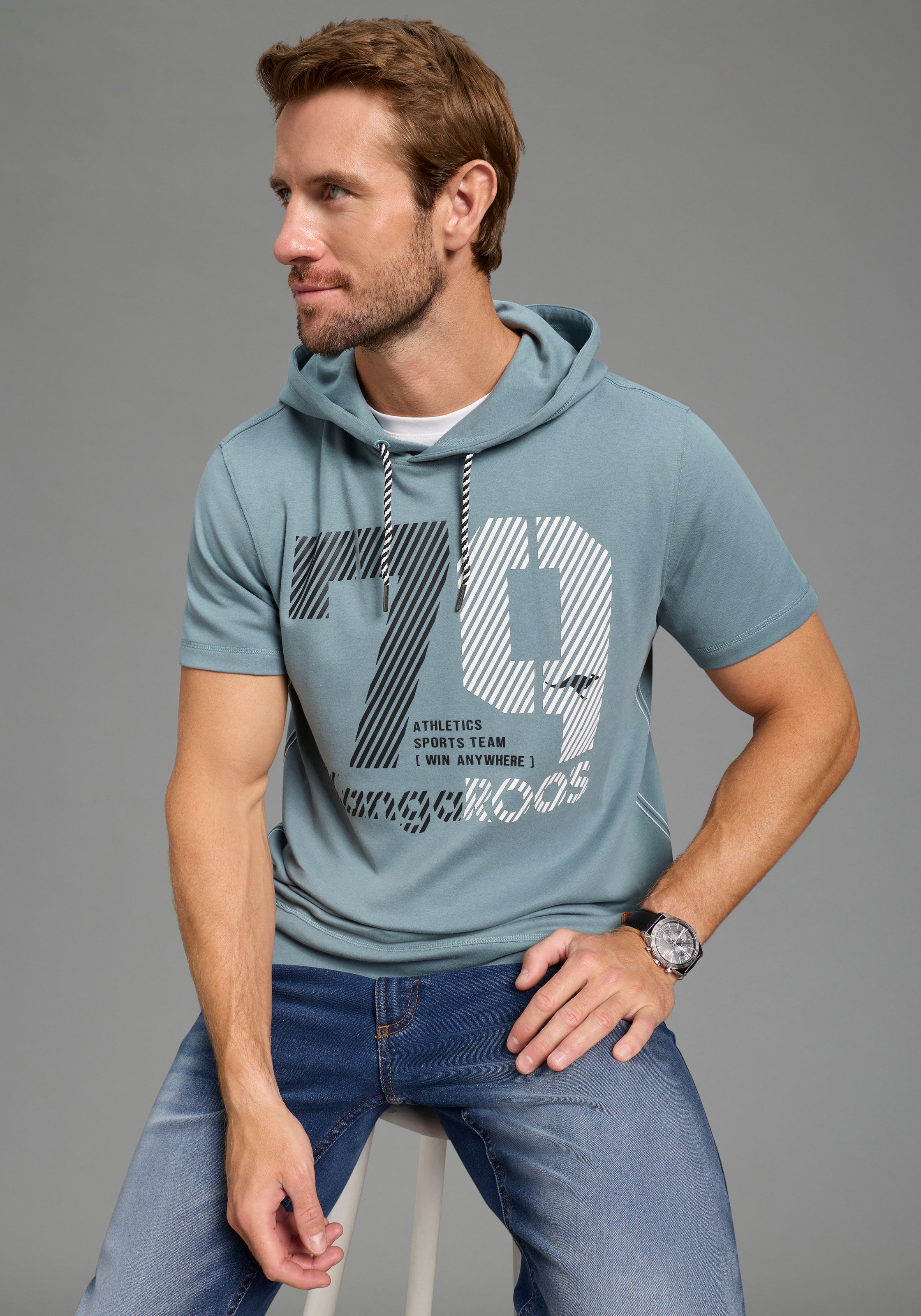 Image of KangaROOS Kapuzenshirt mit Kapuze und angesetztem Bündchen, Halbarm-Design