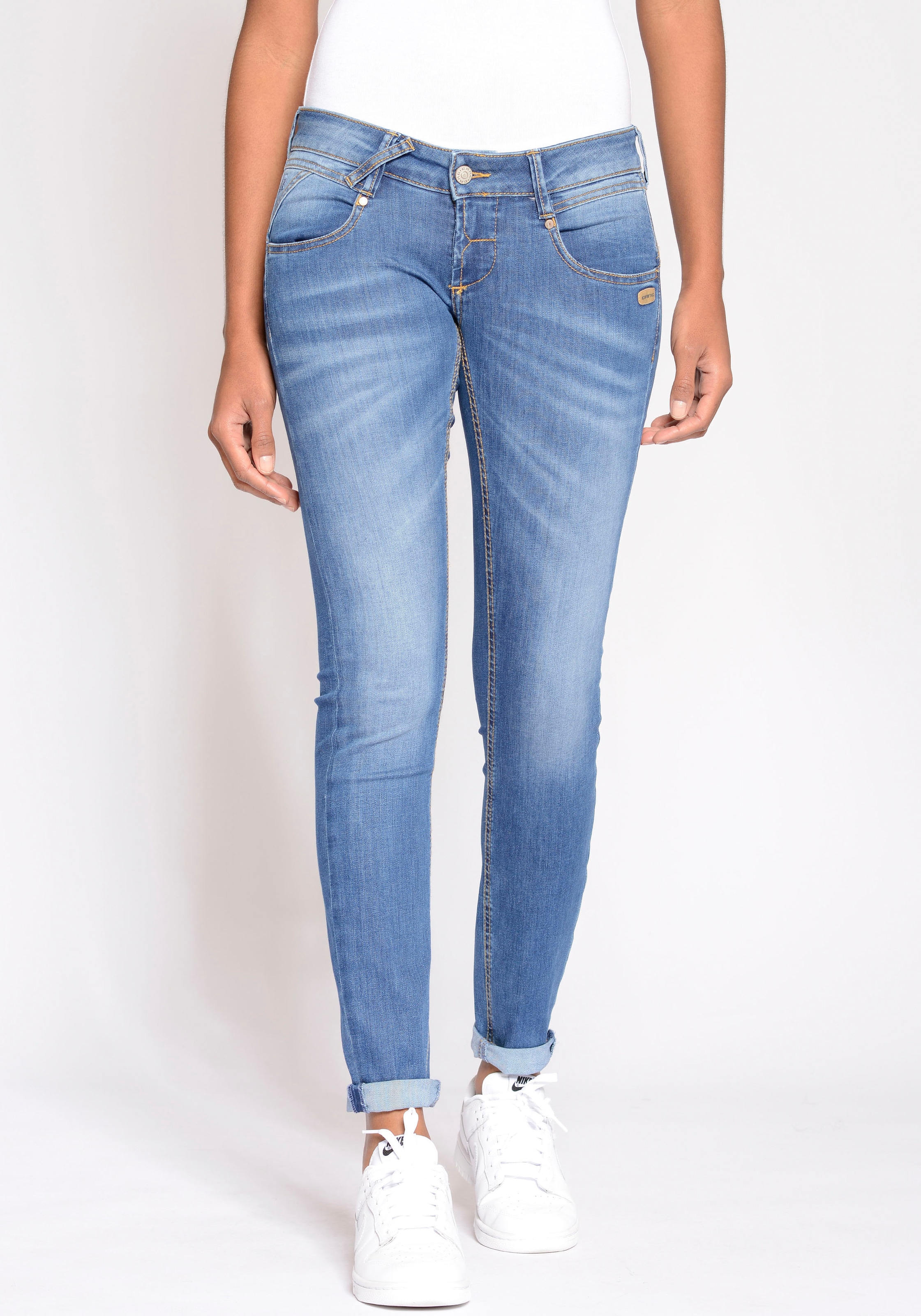 Skinny-fit-Jeans »94Nena«, mit coolen Used-Effekten