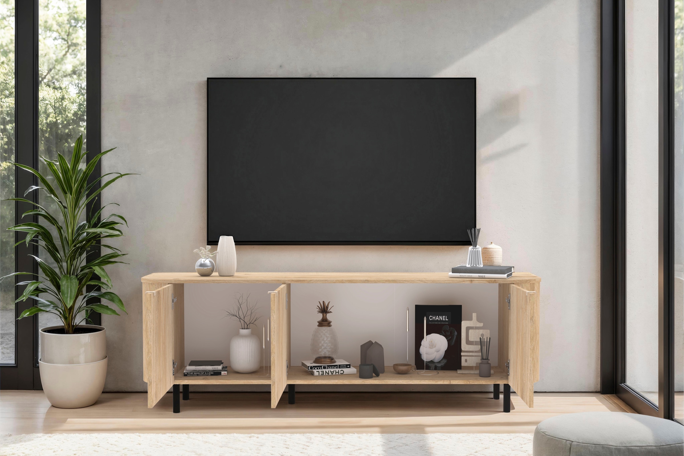 Home affaire Lowboard »Murano, 181 cm breit, 3 Türen, TV-Schrank, TV-Kommode, Medienboard« Formgebogenes MDF, Stirnseiten mit Rundung, Füsse und Griffe aus Metall