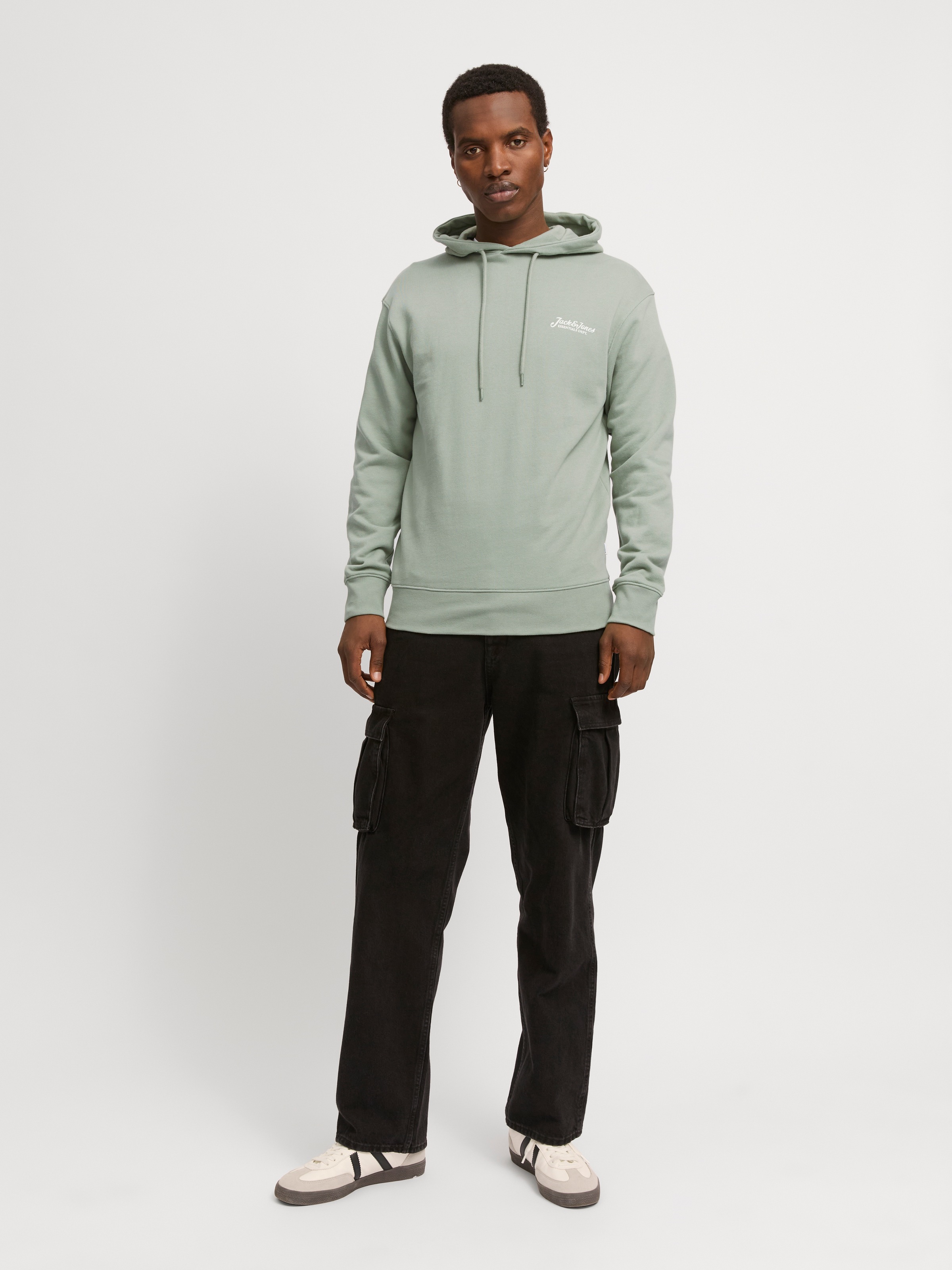 Jack & Jones Kapuzensweatshirt »JJBEAU – Sweater mit Logodruck, Slim Fit und Baumwolle«, unifarben, modisch, slim fit, angeraute Sweatware, Kapuze