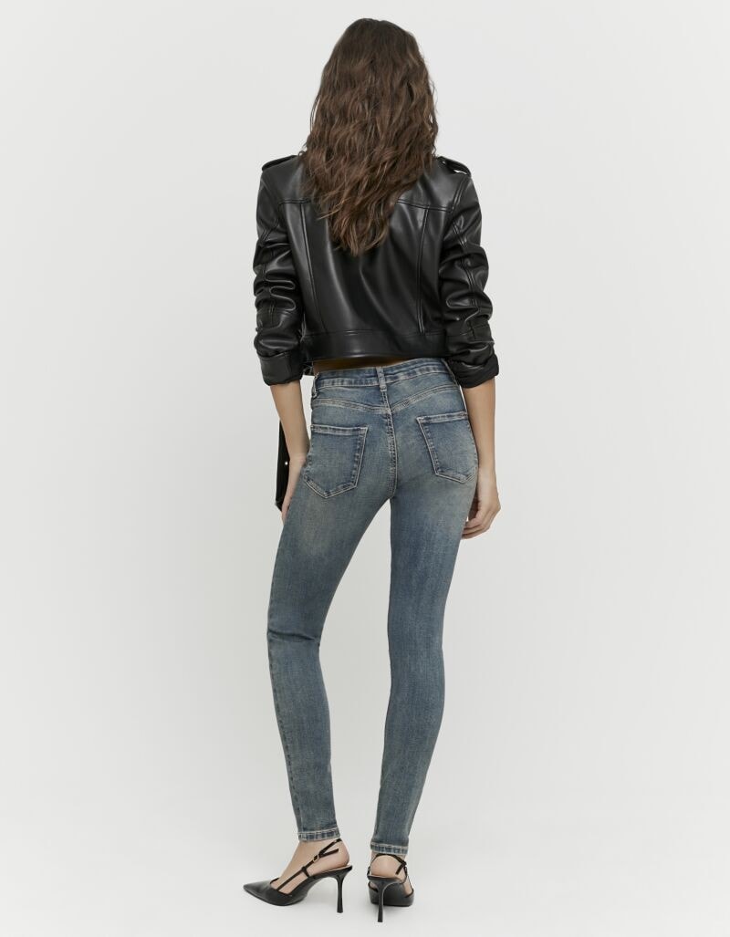 Tally Weijl Jeans skinny »SPADESLAY« mit leichtem Stretch-Anteil, engem Bein und Mid-Waist