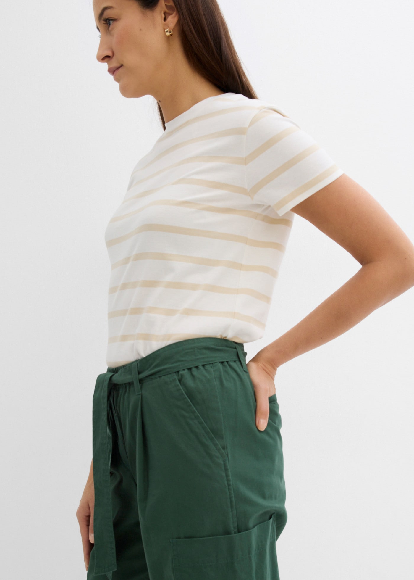 bonprix Cargohose  Loose Fit, mit Bindegürtel, aus Baumwolle, in verschiedenen Grössen