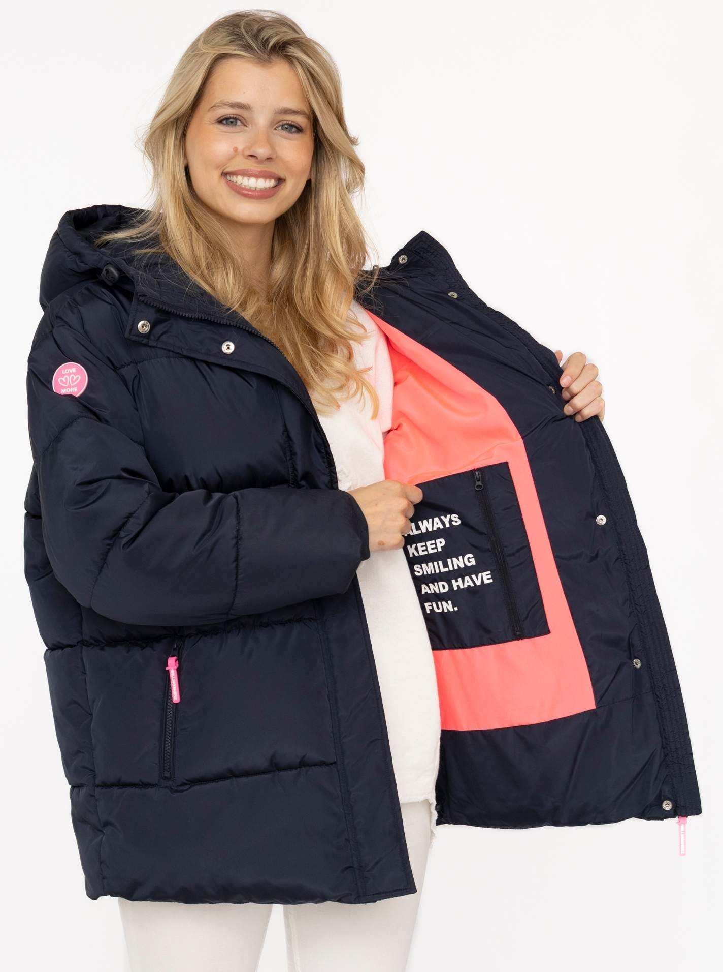 Zwillingsherz Veste matelassée »„Love More“« capuche avec cordon de serrage, fermeture éclair dissimulée, détails discrets
