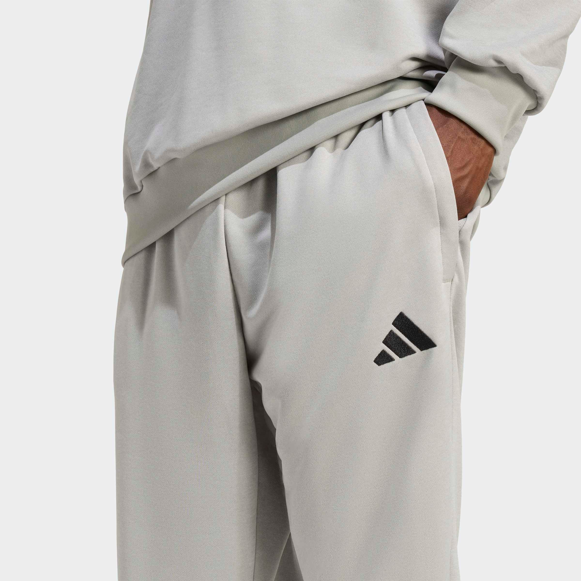 adidas Sportswear Trainingsanzug »BIG LOGO HOODED« 2 tlg. Set aus Hose und Hoodie, aus French-Terry-Material, zweiteilig