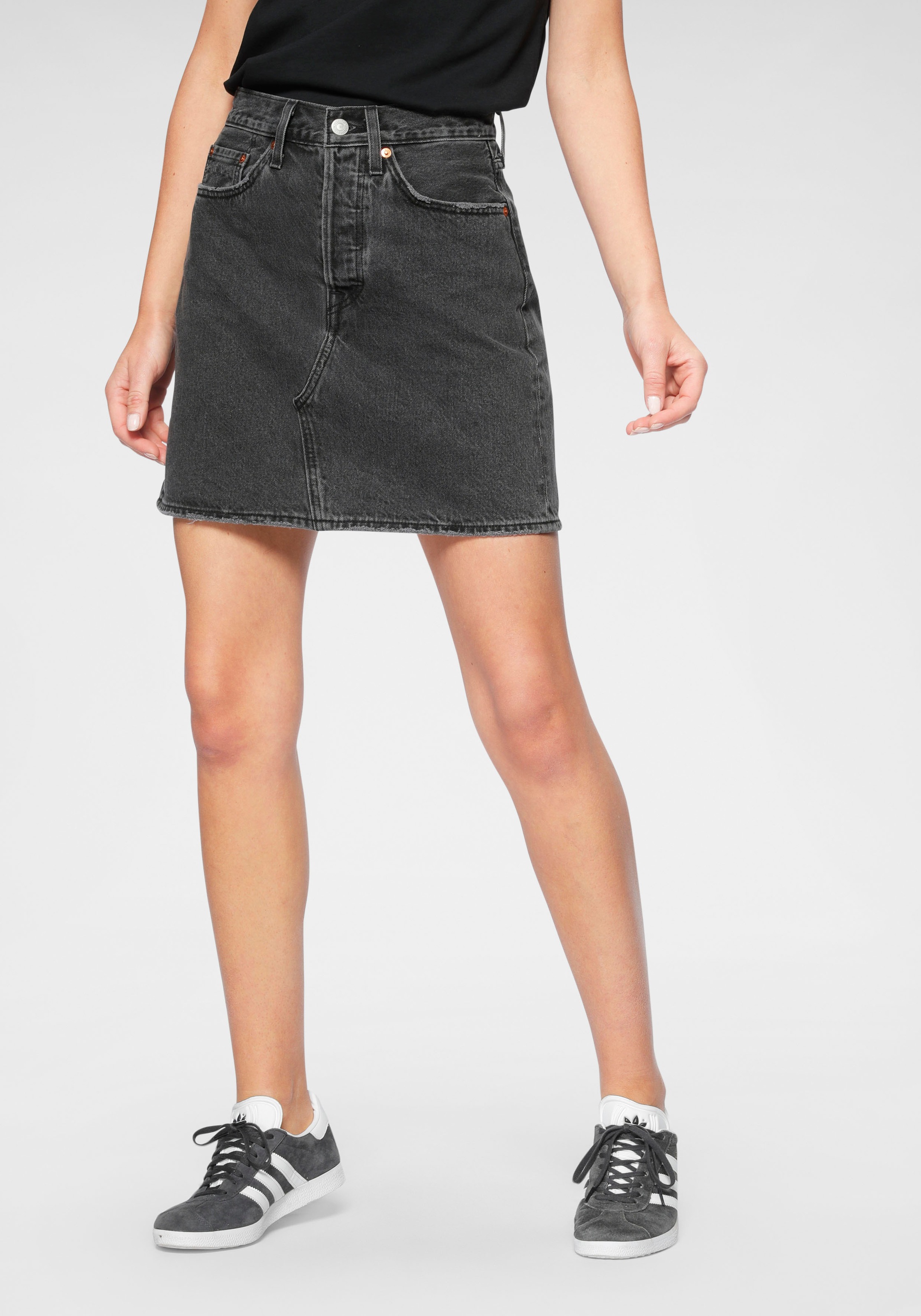Image of Levi's® Jeansrock »deconstructed Iconic Bf Skirt«, mit Knopfverschluss bei Ackermann Versand Schweiz