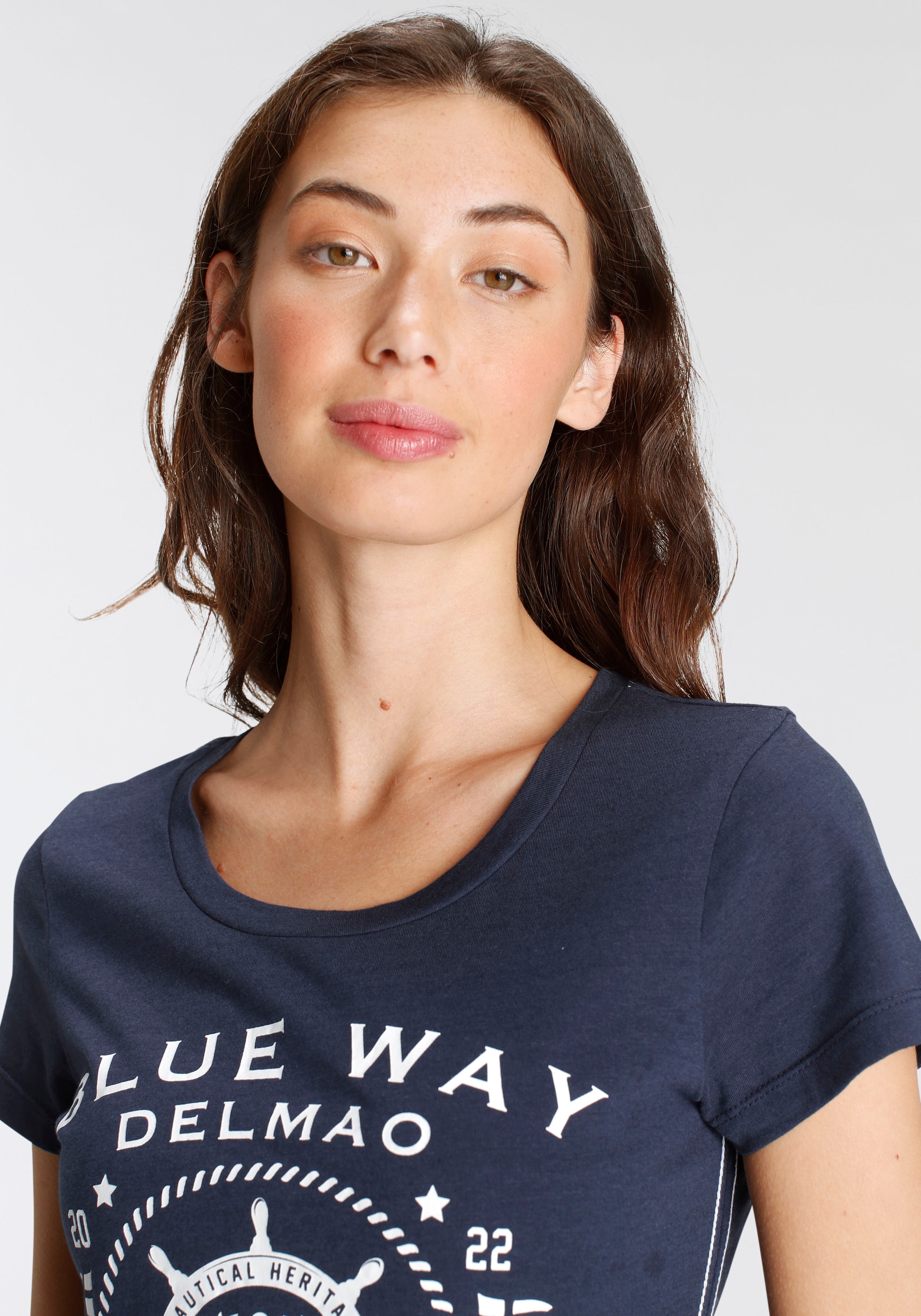 DELMAO mit frischem MARKE! versandkostenfrei T-Shirt, Frontprint - auf NEUE