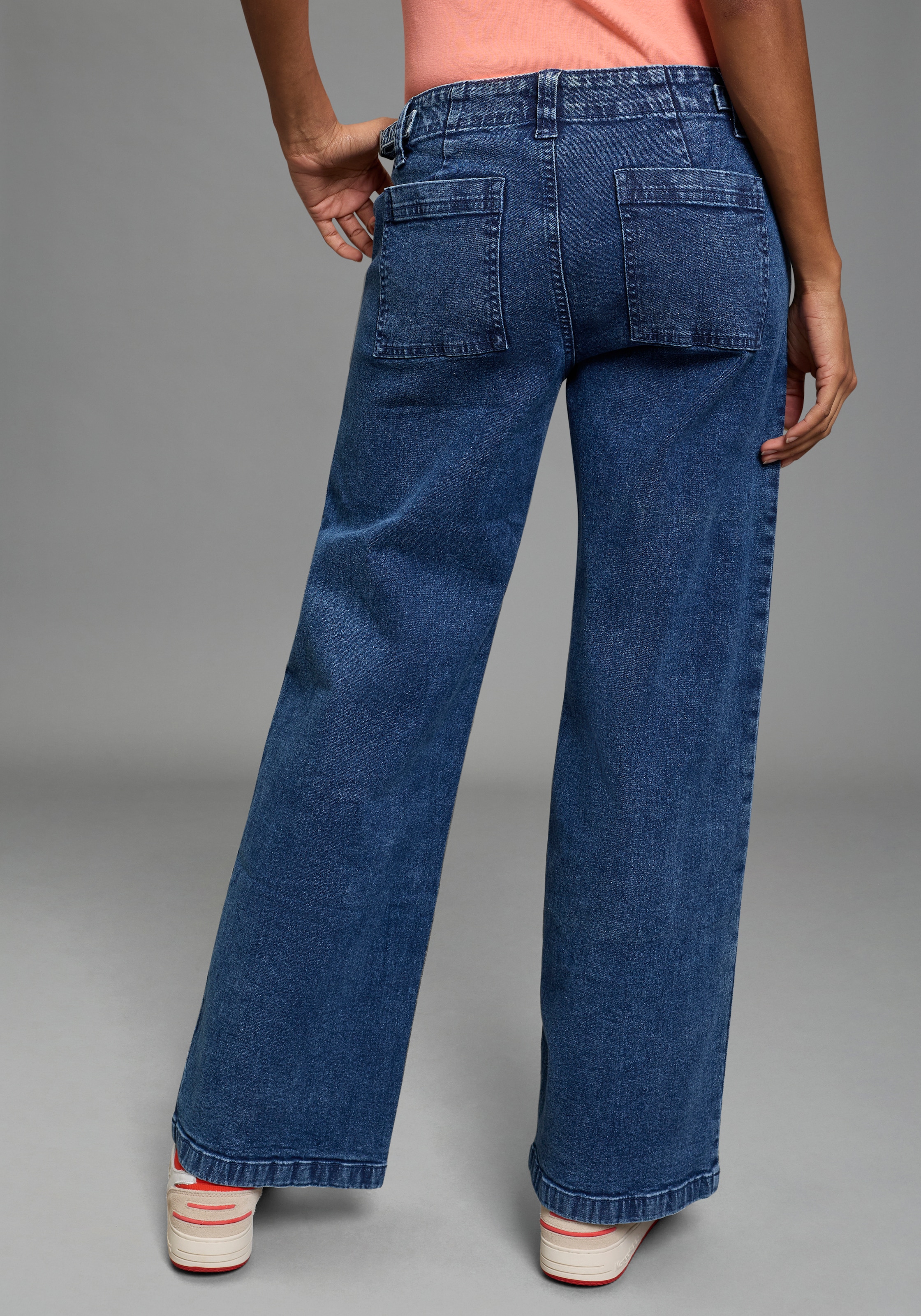 Arizona Weite Jeans weite Beinweite, normale Leibhöhe, bequeme Passform