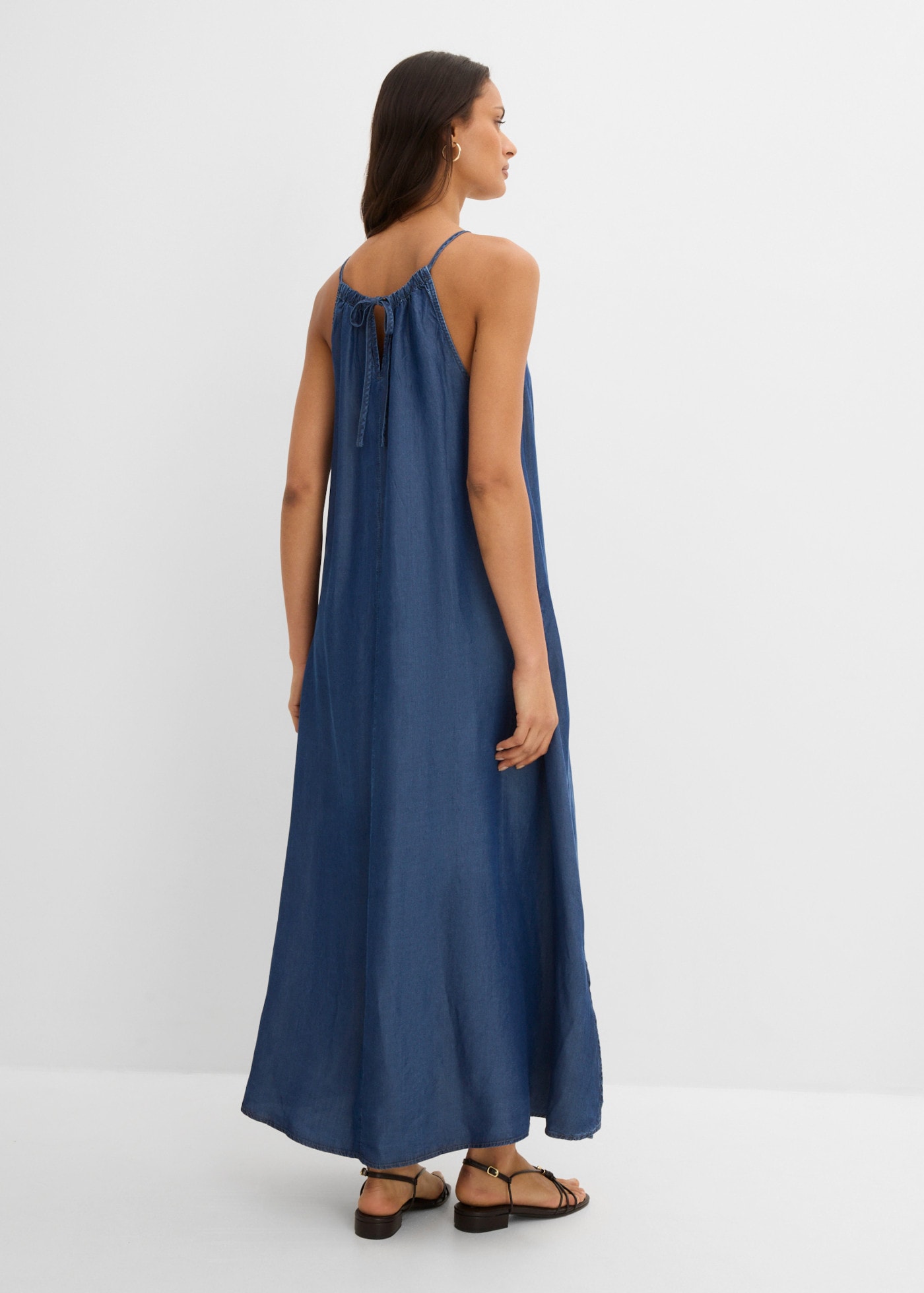 bonprix Robe en jean »Jeanskleid aus fliessendem Lyocell« für lässigen Look, aus Lyocell (TENCEL™), in A-Linie